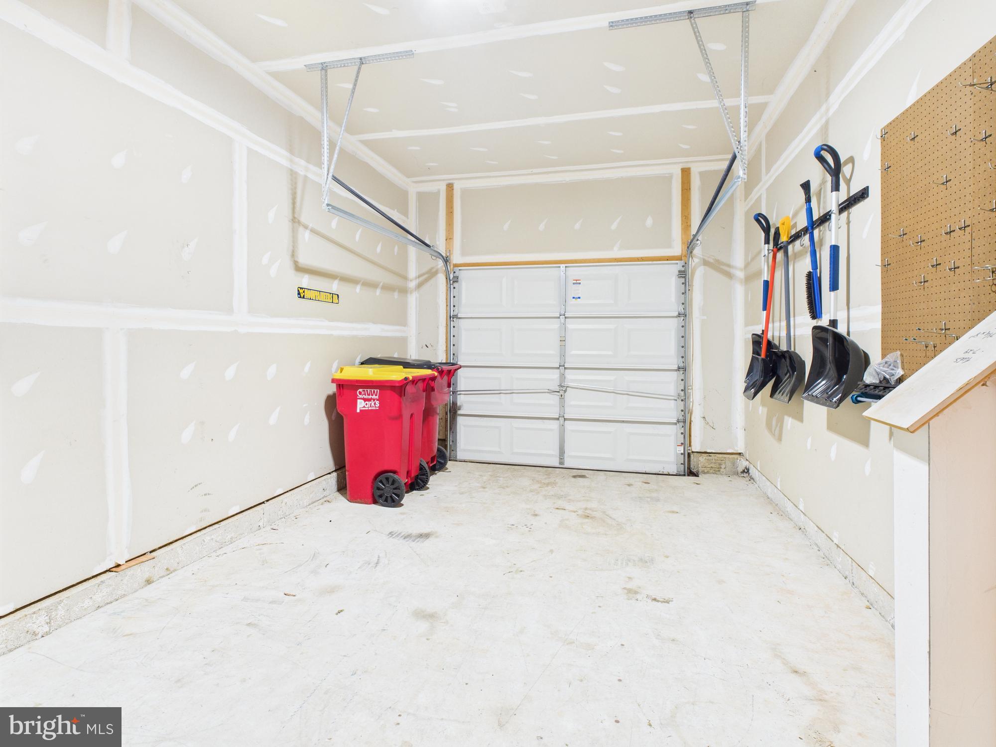 LIBERTY RUN - Residential