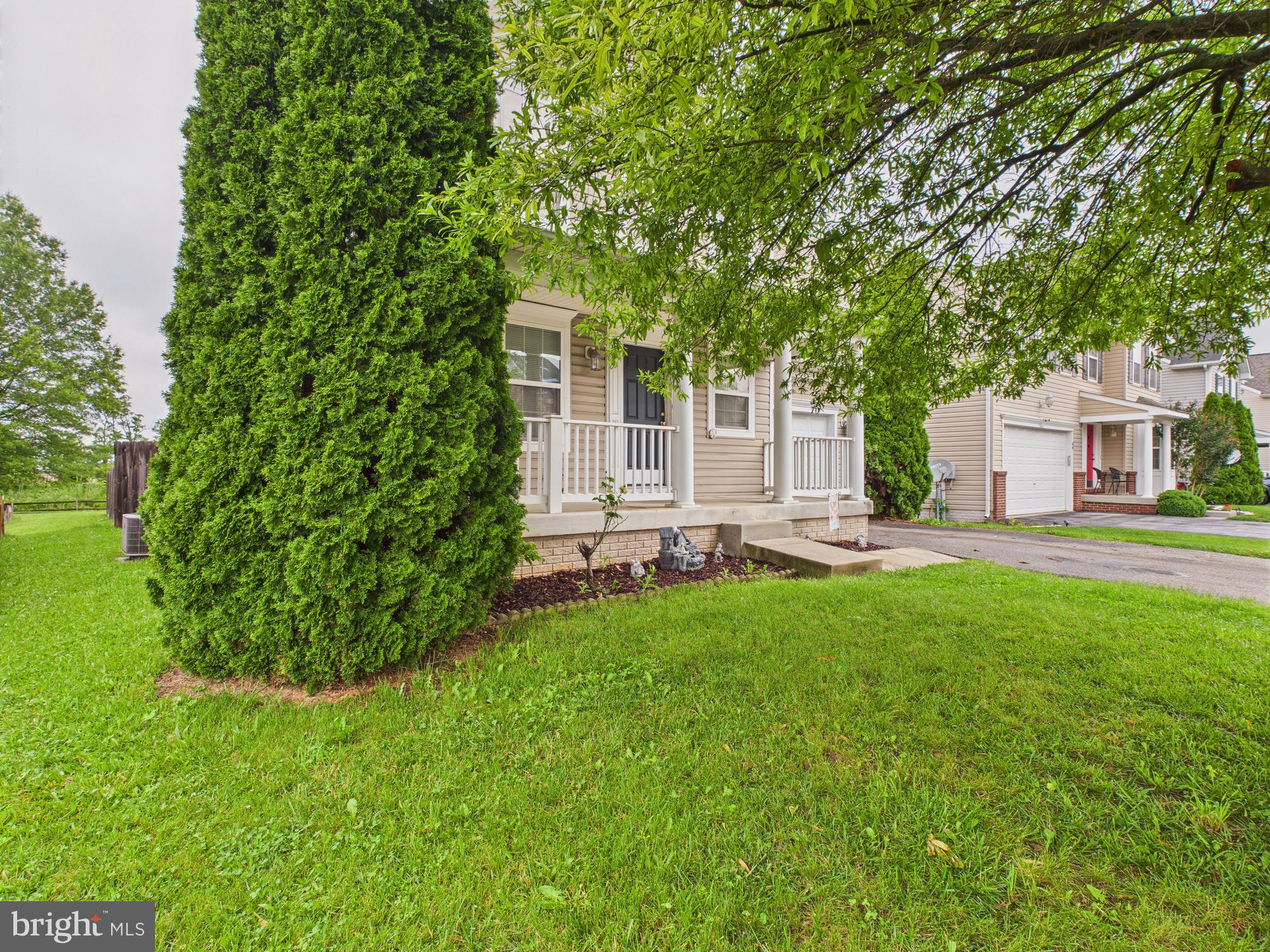 39 FLAGSTAFF CIRCLE