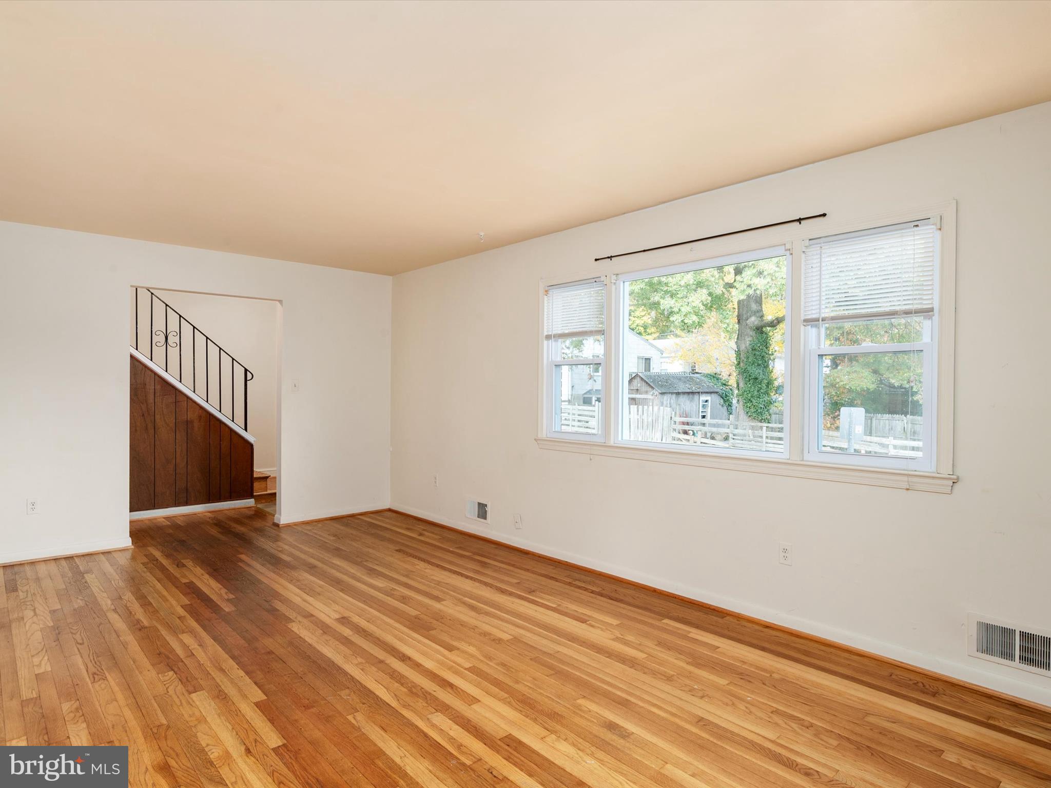 CRYSTAL SPRINGS - Residential