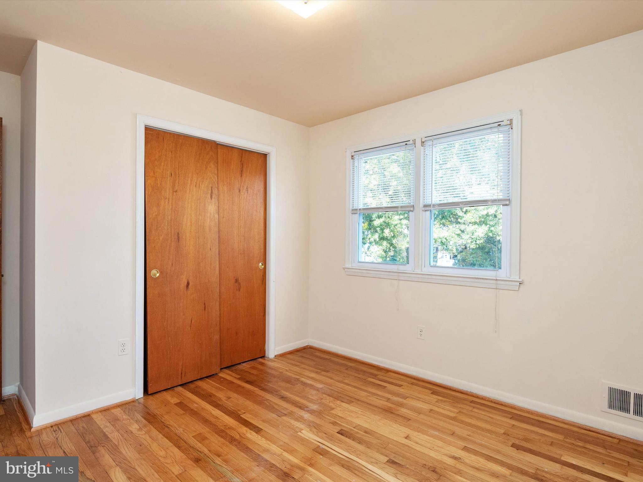 CRYSTAL SPRINGS - Residential