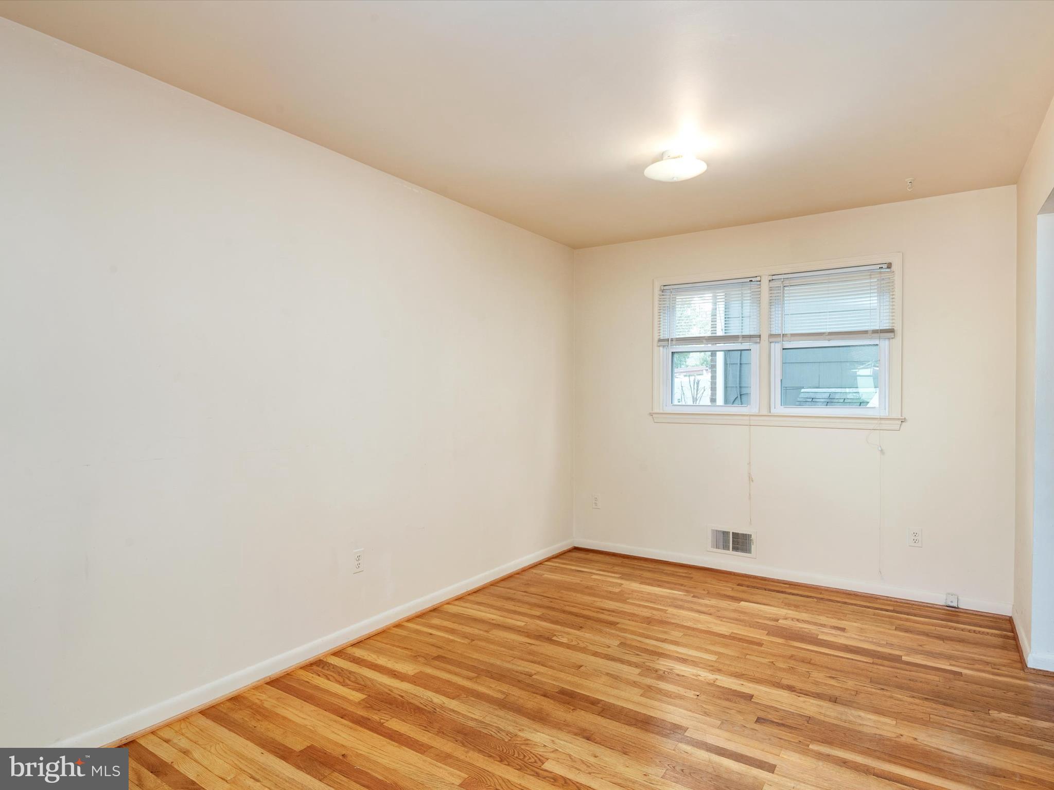 CRYSTAL SPRINGS - Residential