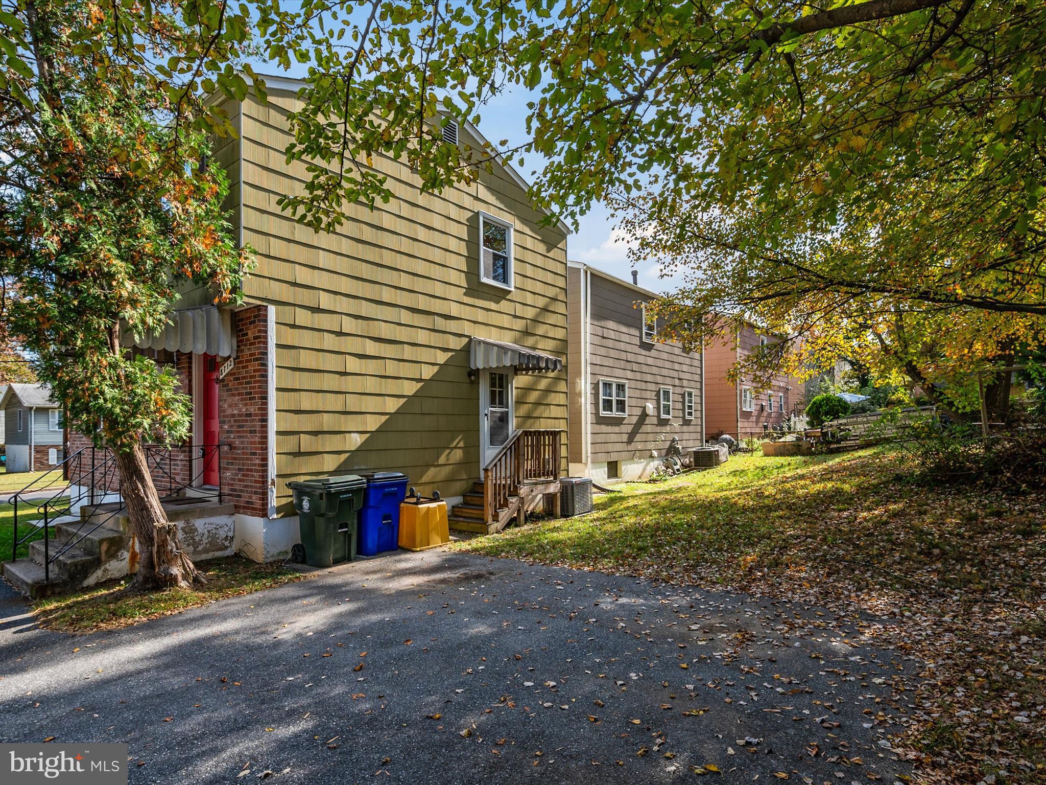 CRYSTAL SPRINGS - Residential