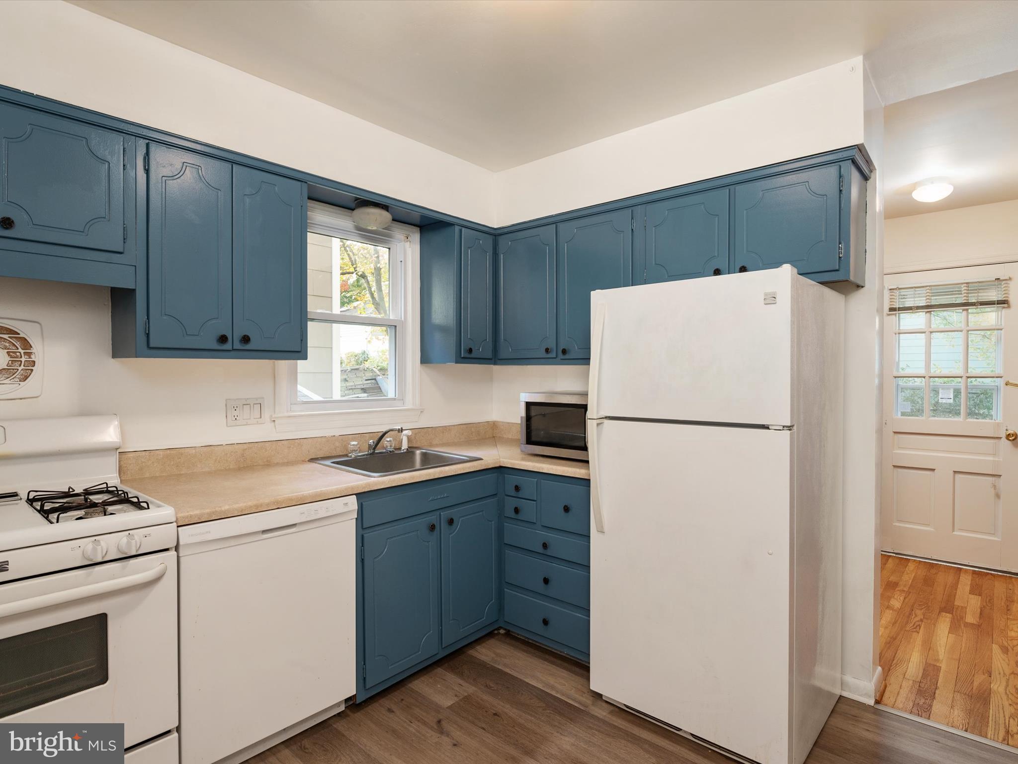 CRYSTAL SPRINGS - Residential