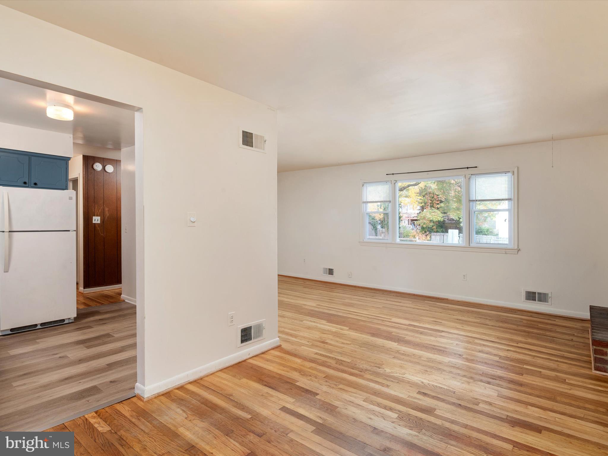 CRYSTAL SPRINGS - Residential