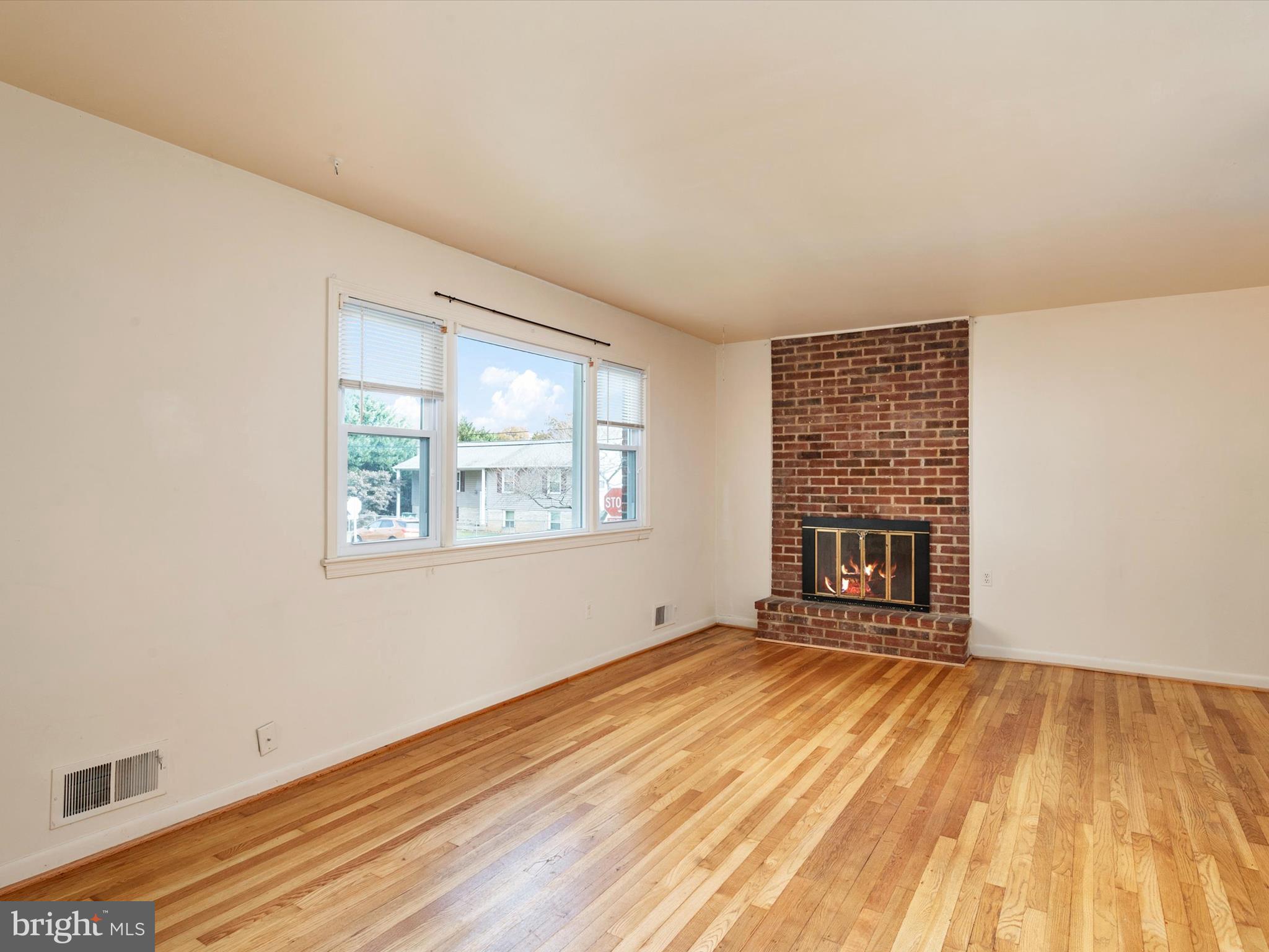 CRYSTAL SPRINGS - Residential