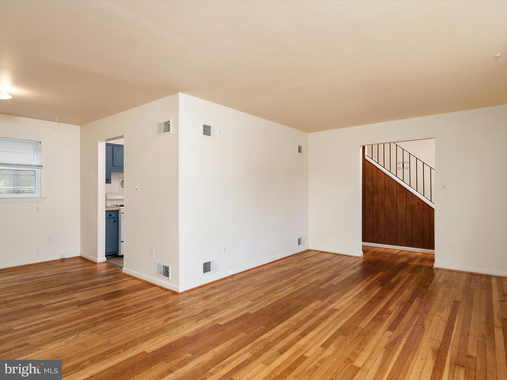 CRYSTAL SPRINGS - Residential