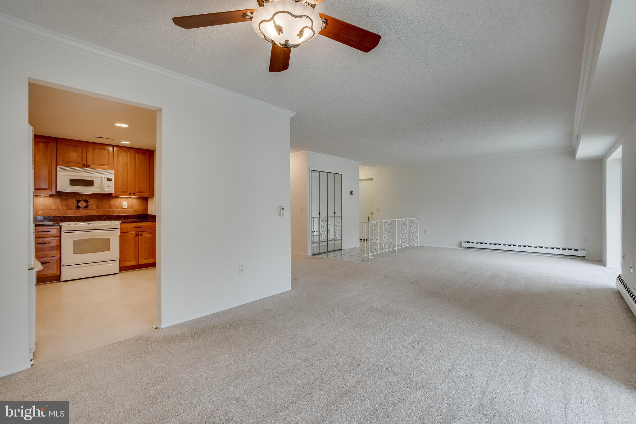 ROSSMOOR MUTUAL #14 - Residential