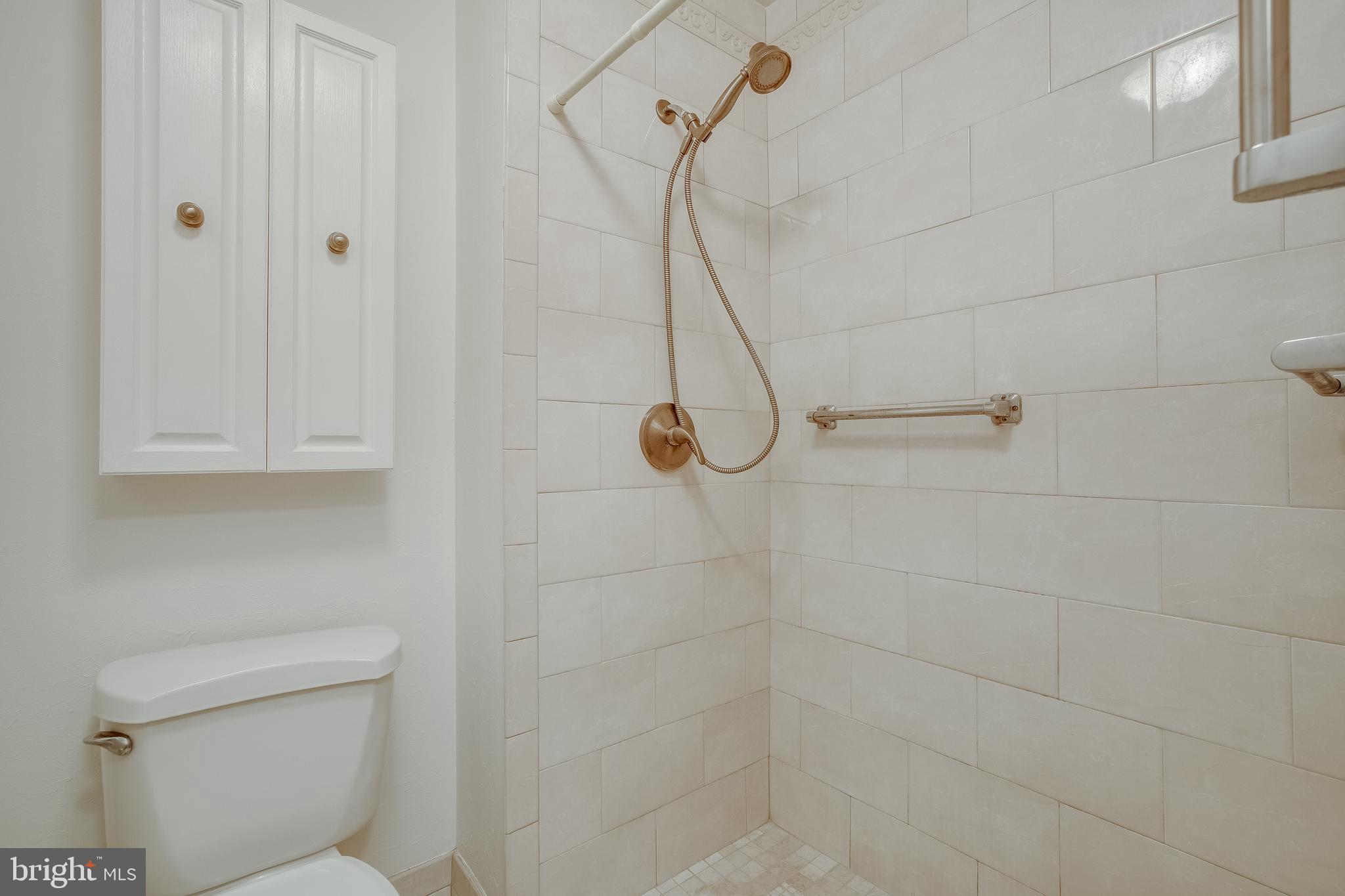 ROSSMOOR MUTUAL #14 - Residential