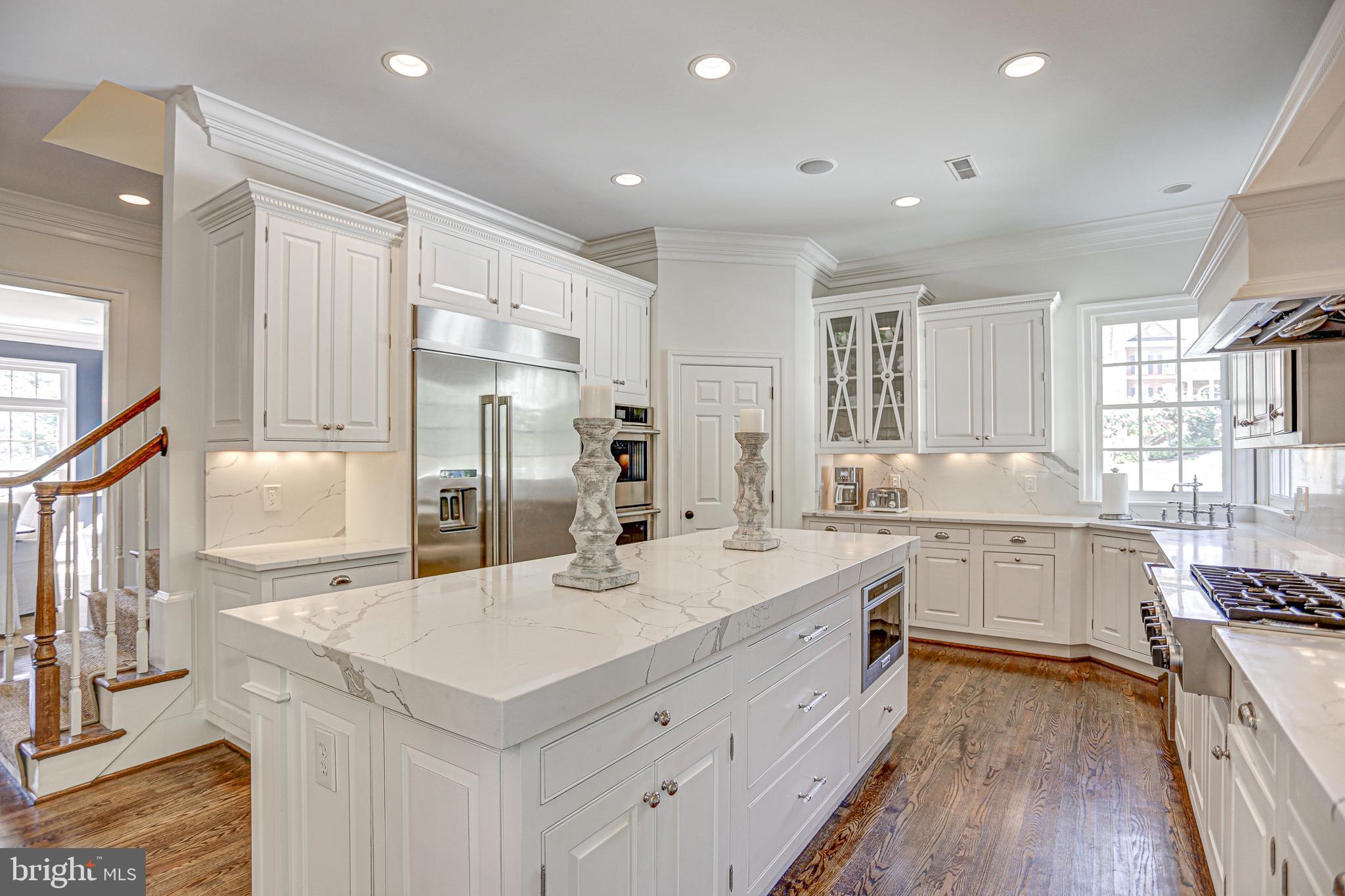 MCAULEY PARK - Residential