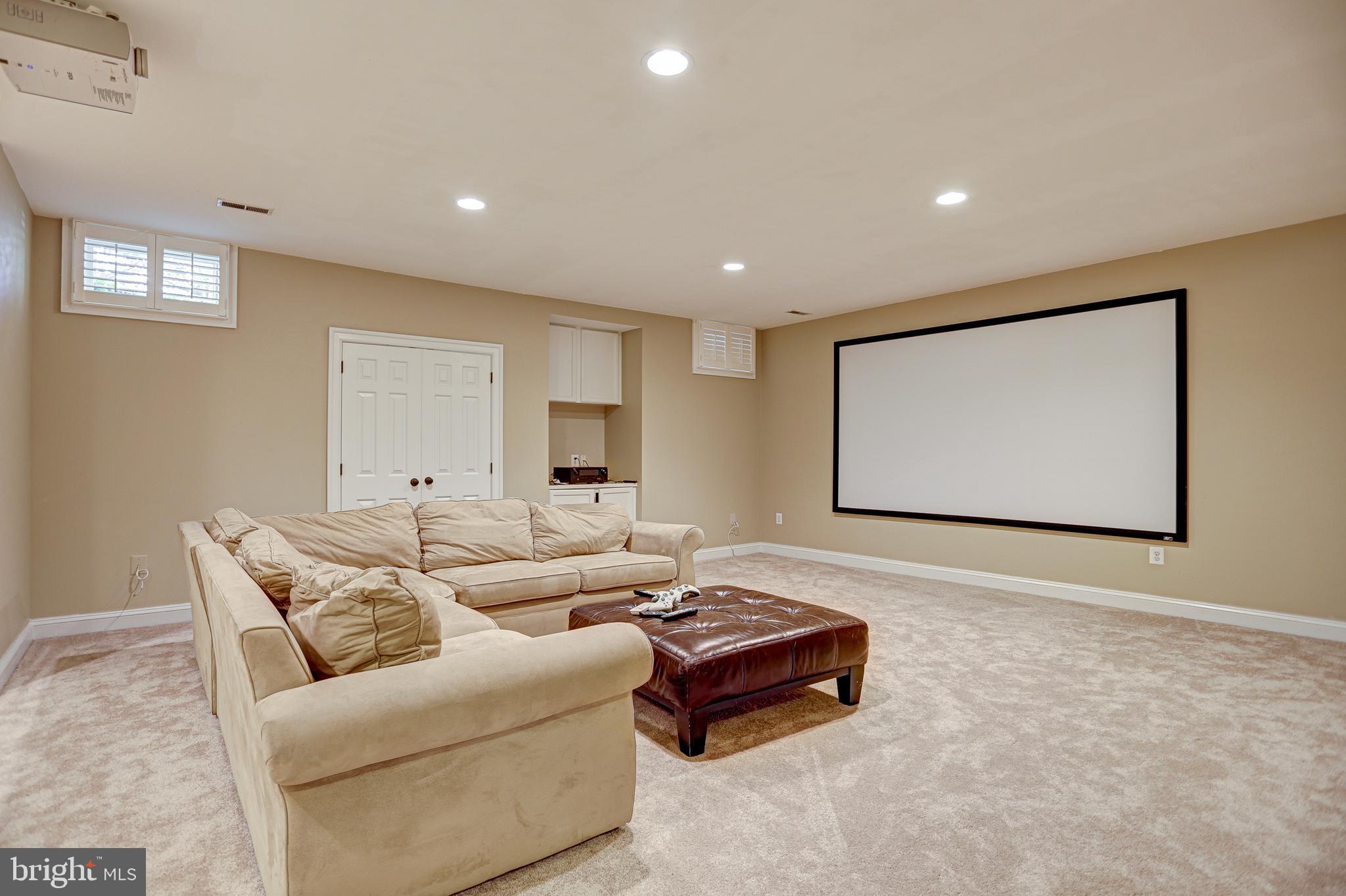 MCAULEY PARK - Residential