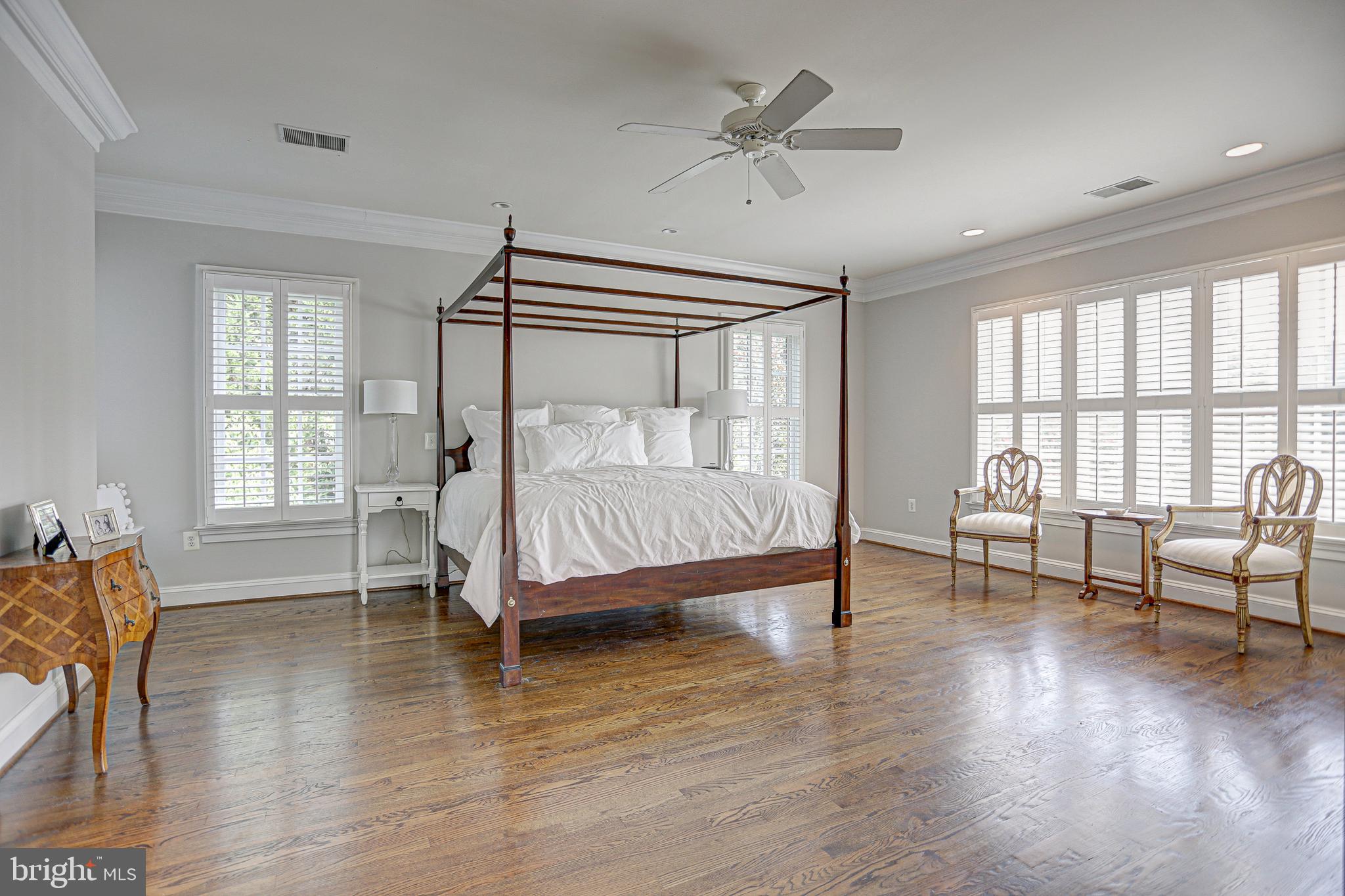 MCAULEY PARK - Residential