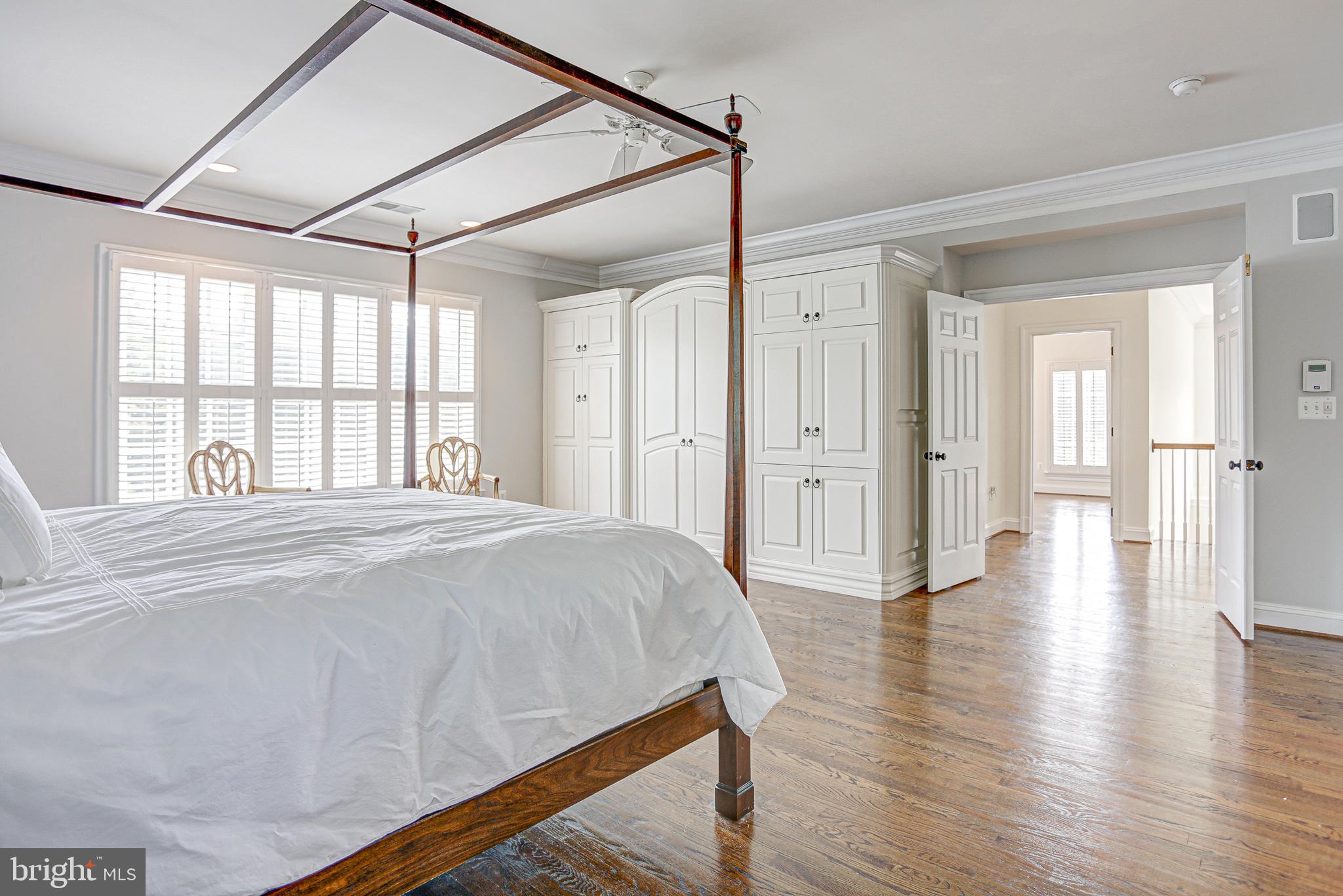 MCAULEY PARK - Residential