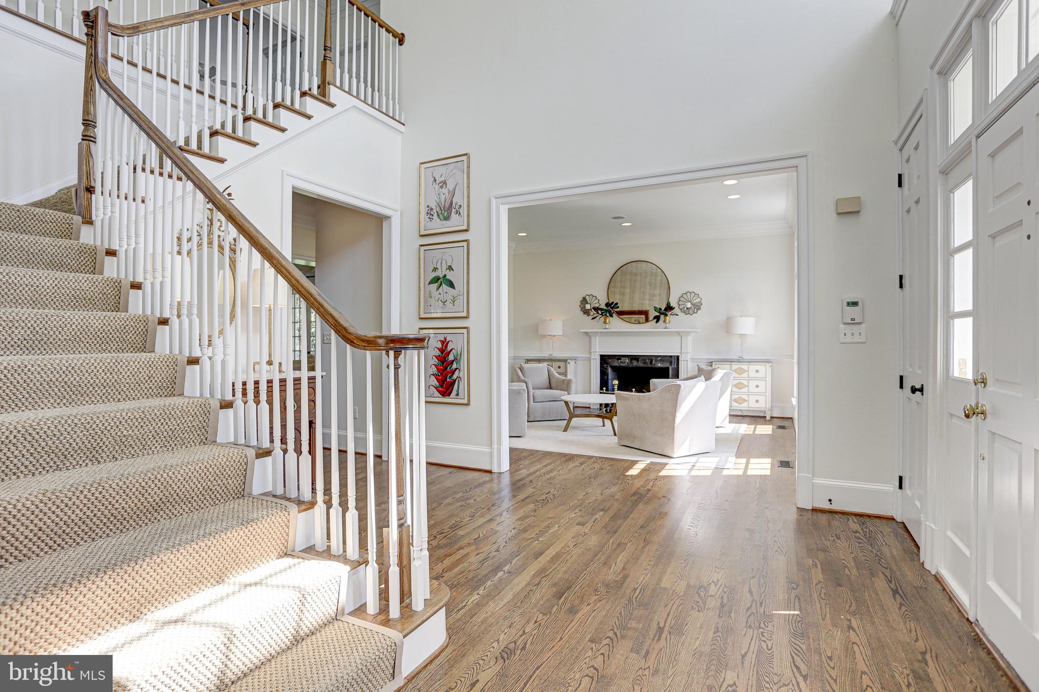 MCAULEY PARK - Residential