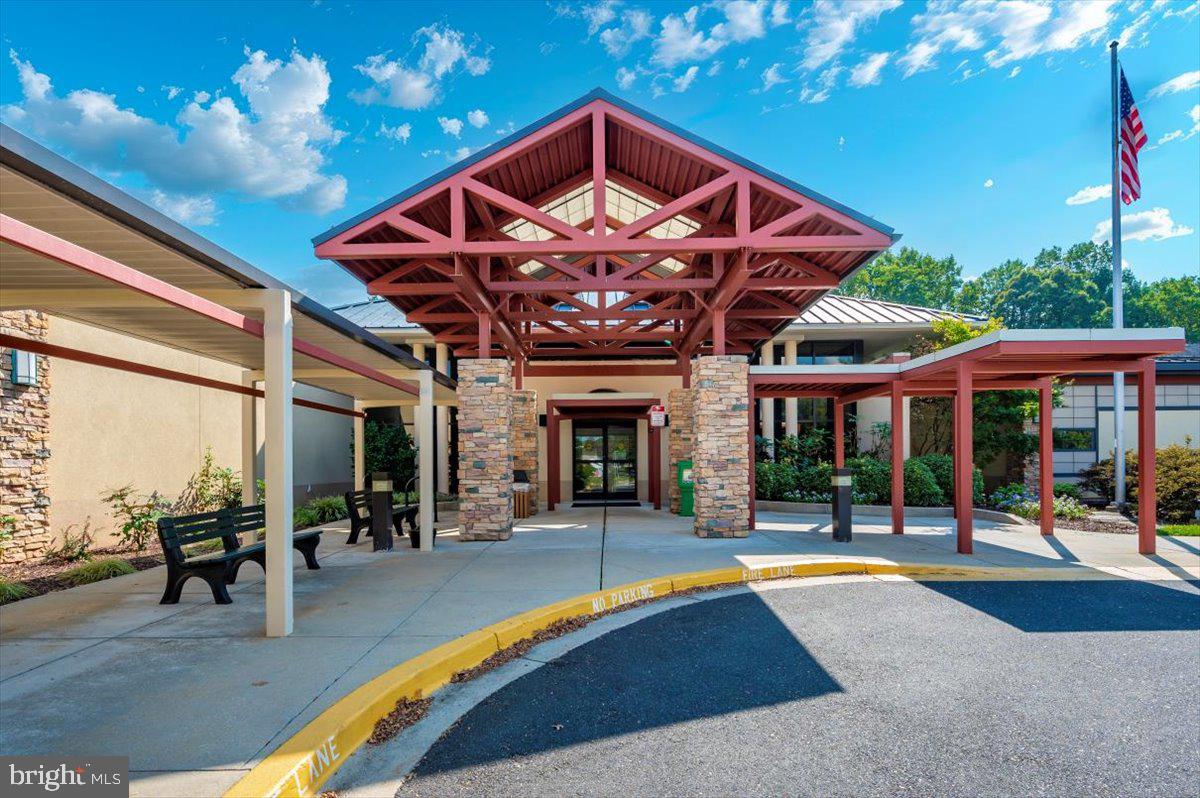 LEISURE WORLD - Residential