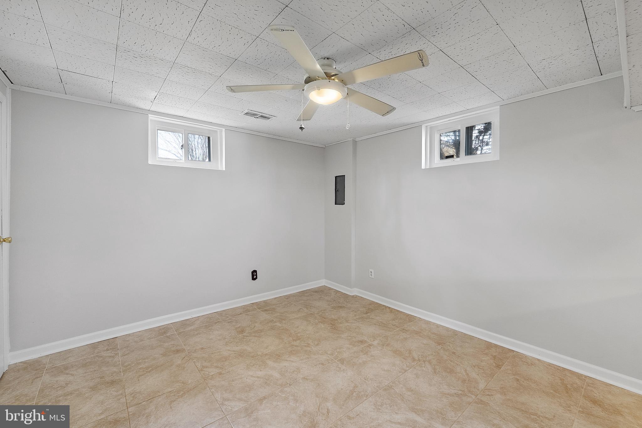 DEFENSE HEIGHTS - Residential