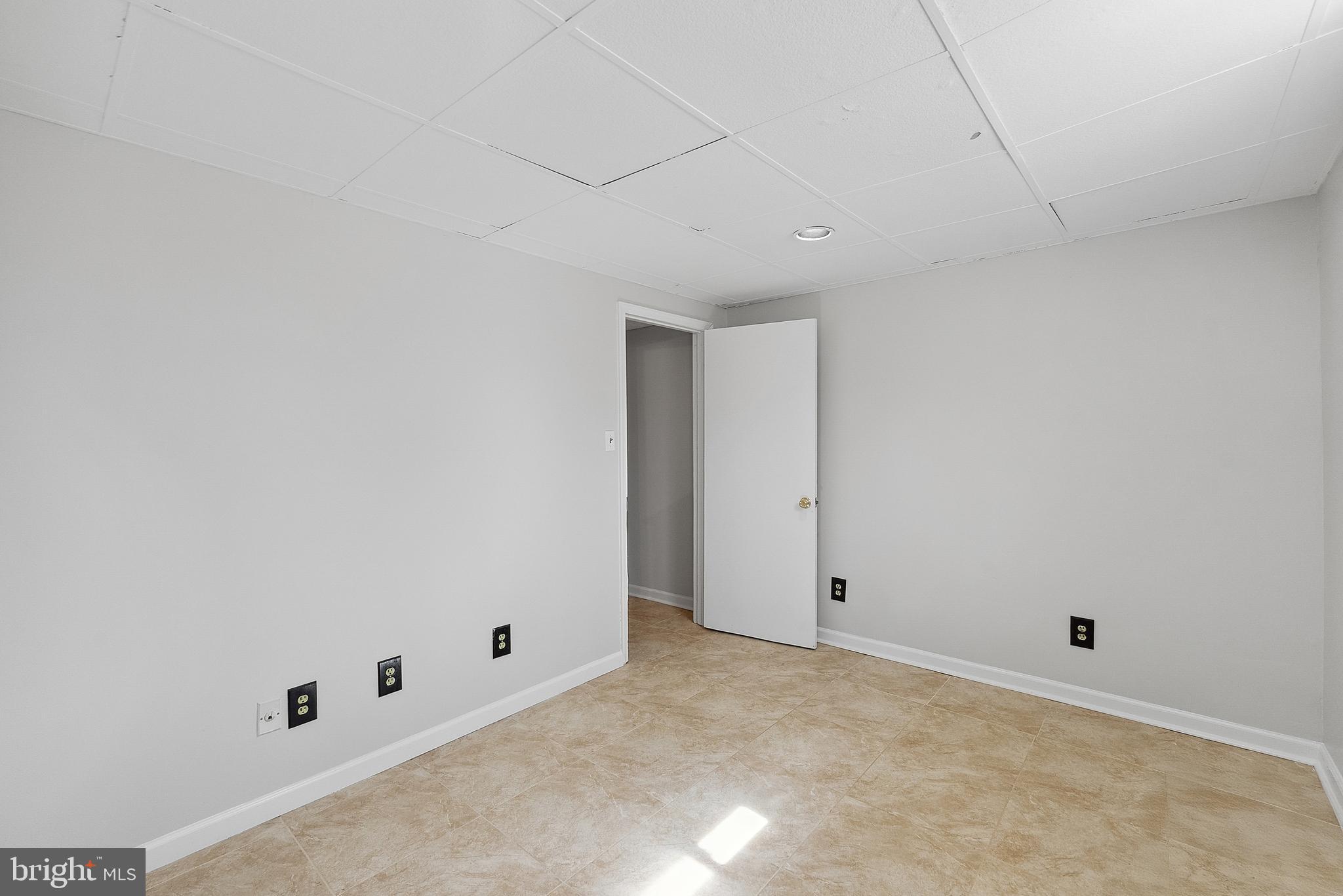 DEFENSE HEIGHTS - Residential