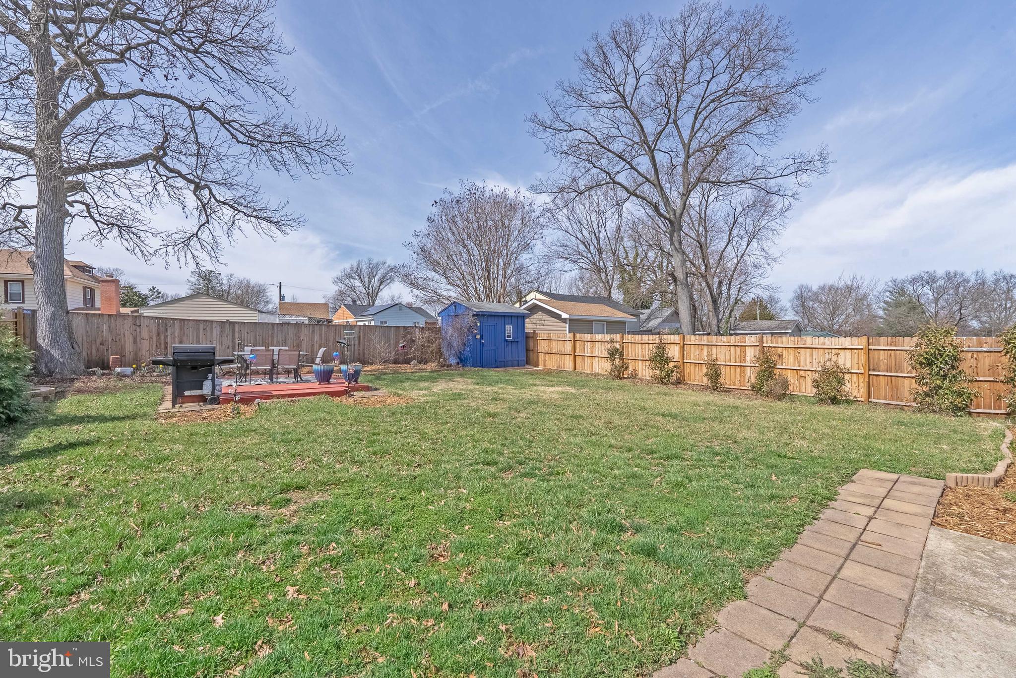 DEFENSE HEIGHTS - Residential