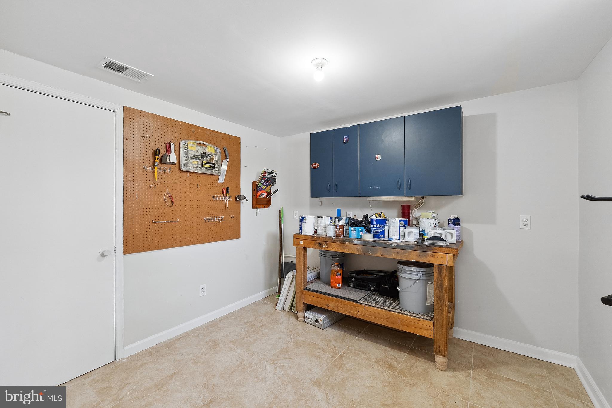 DEFENSE HEIGHTS - Residential