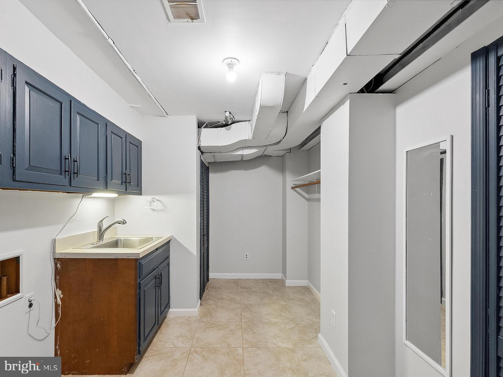 DEFENSE HEIGHTS - Residential