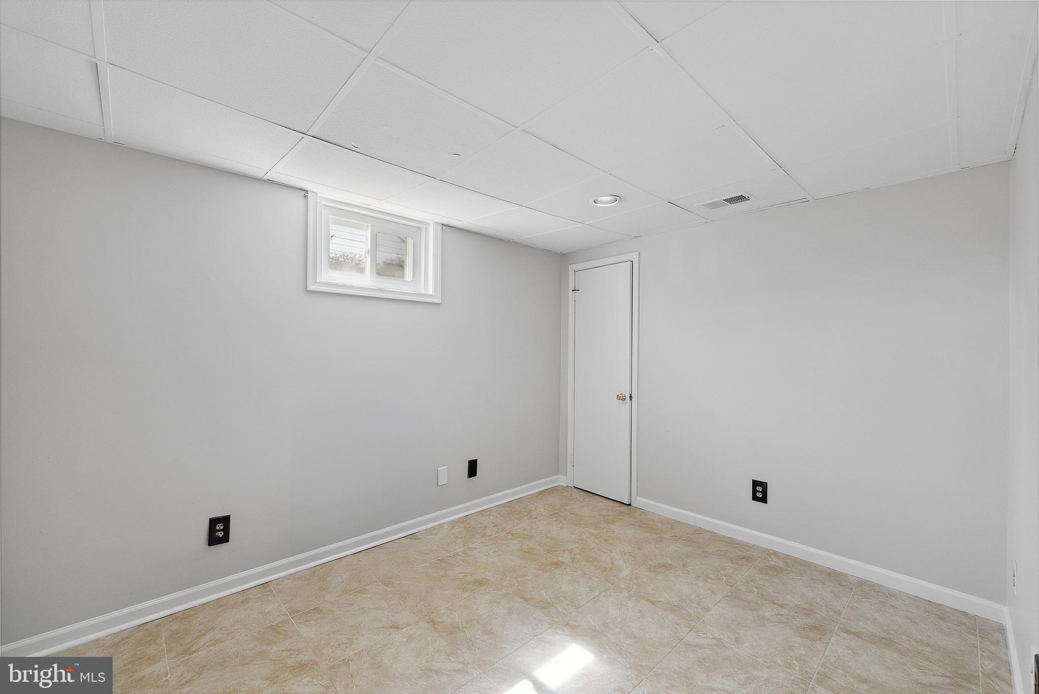 DEFENSE HEIGHTS - Residential