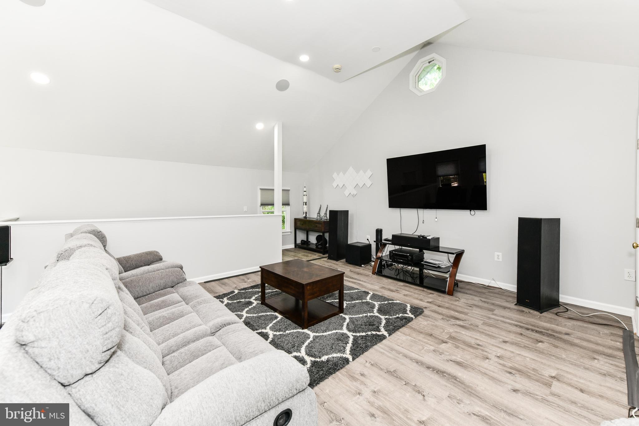 ARL KEITH - Residential