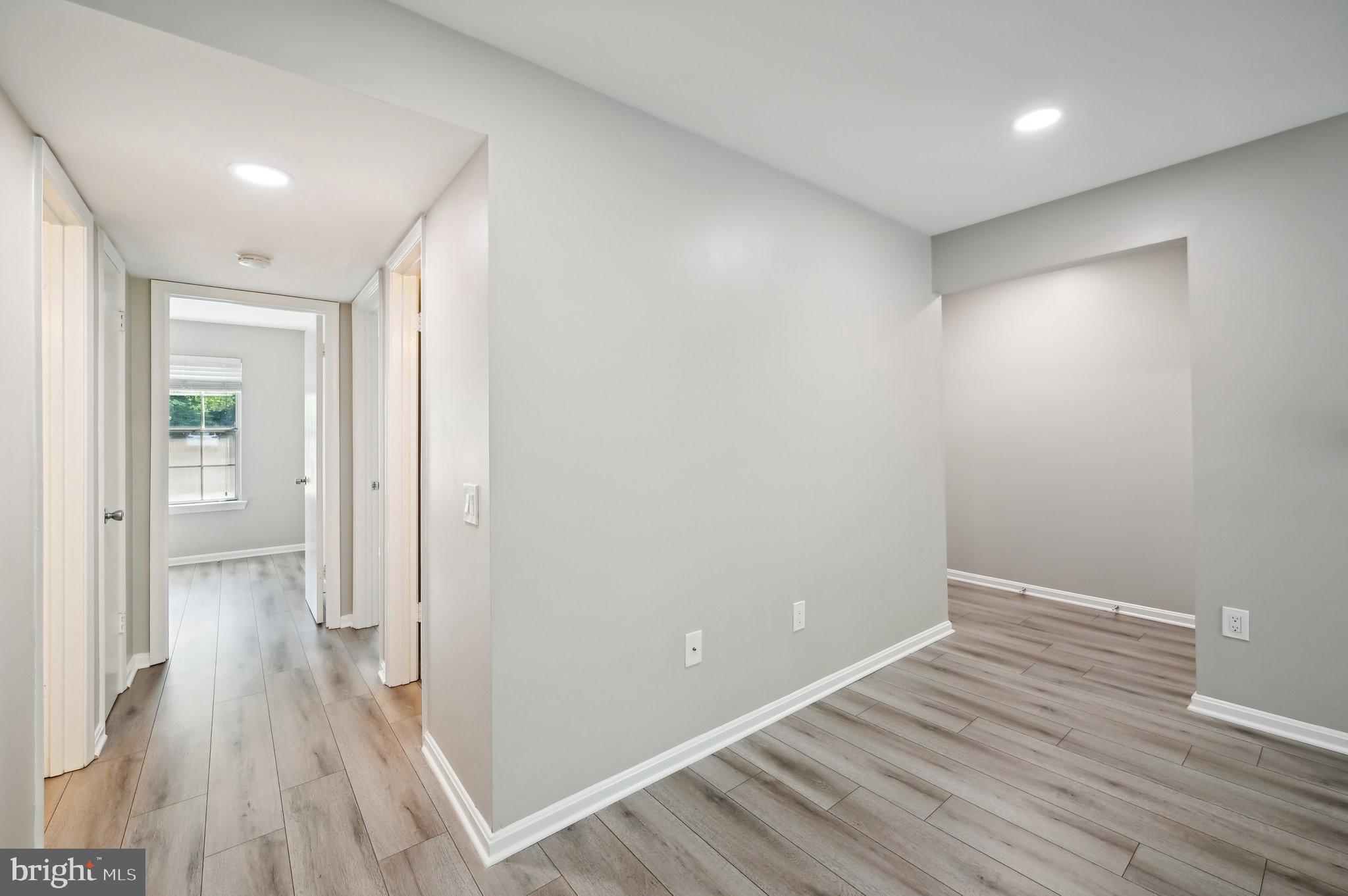 LAKEVIEW - Residential Lease