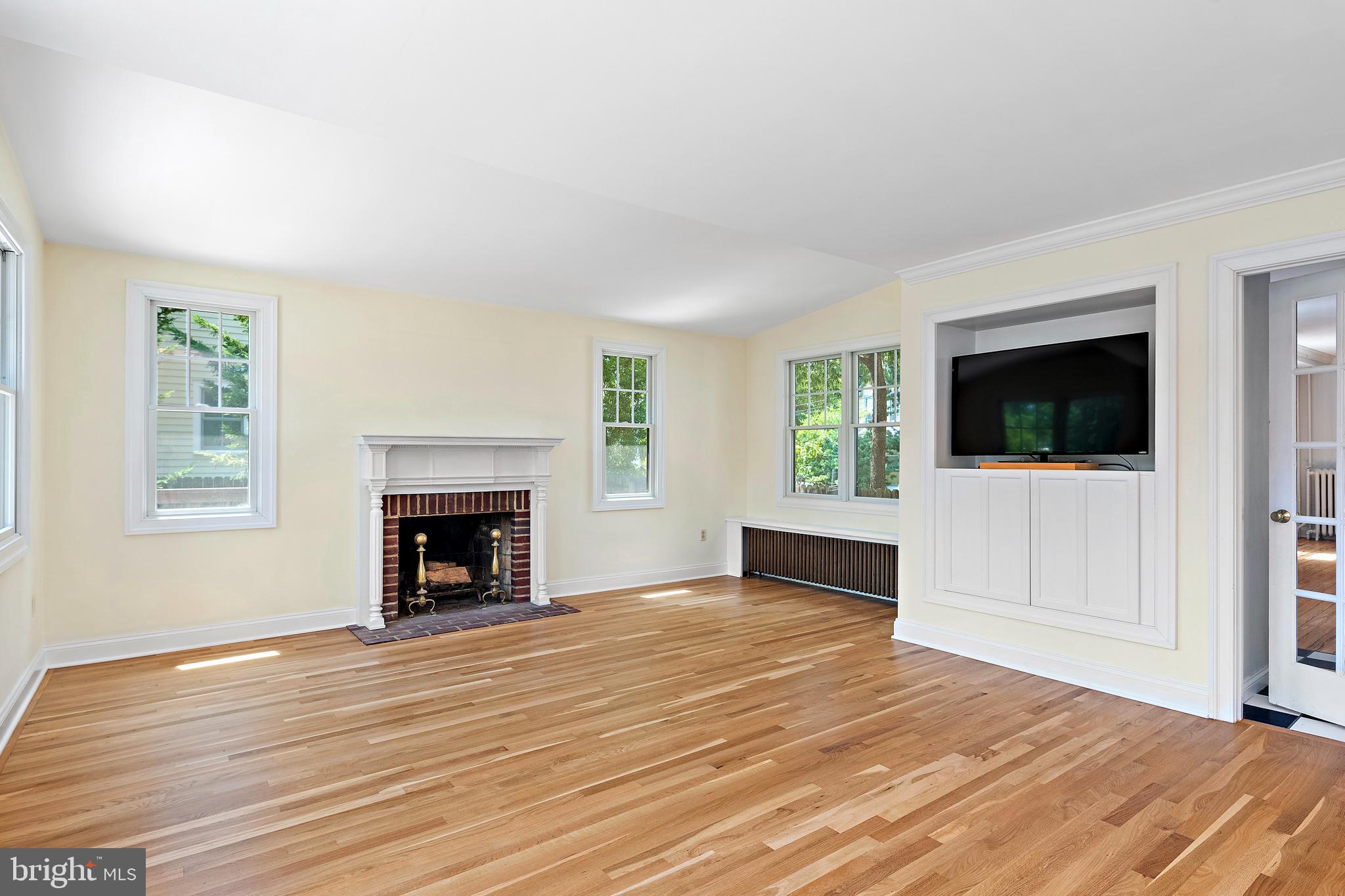 EASTPORT - Residential