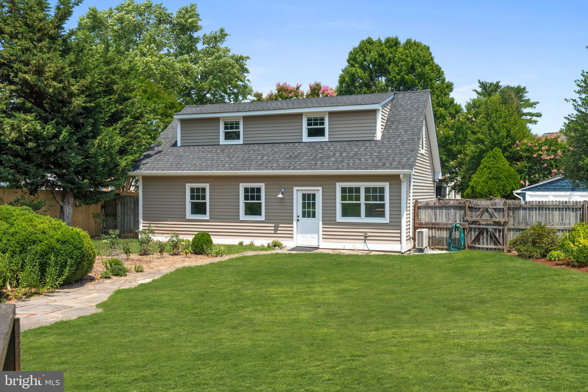 EASTPORT - Residential