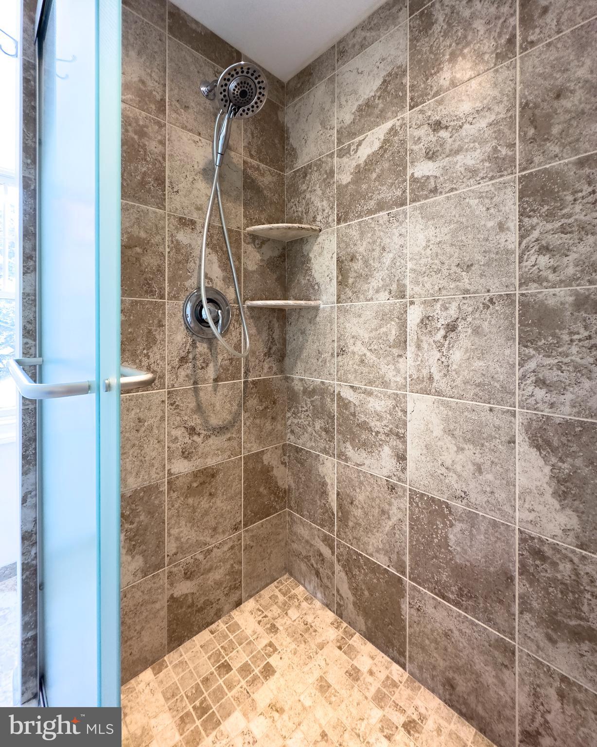 EASTPORT - Residential