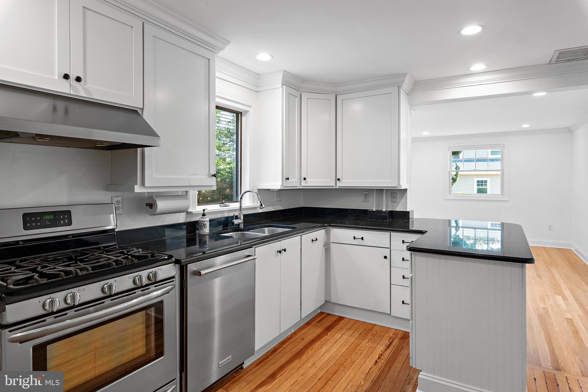 EASTPORT - Residential