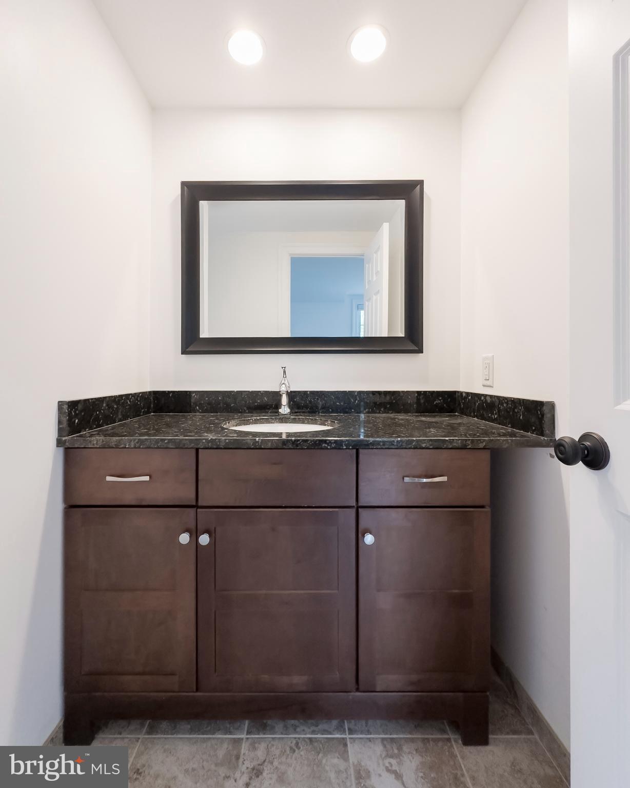 EASTPORT - Residential