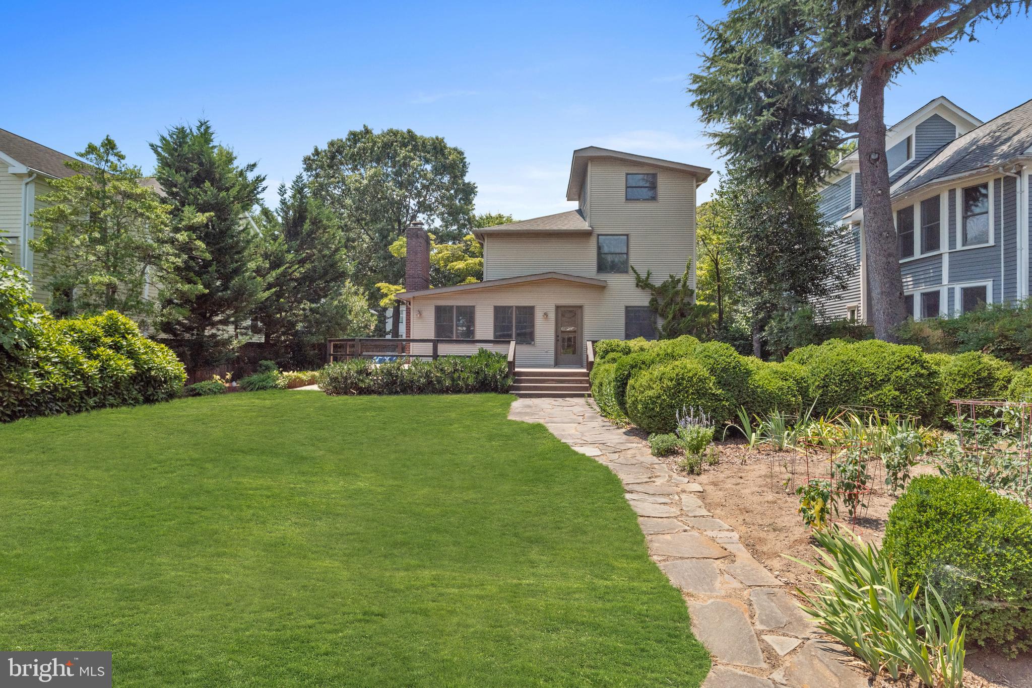 EASTPORT - Residential