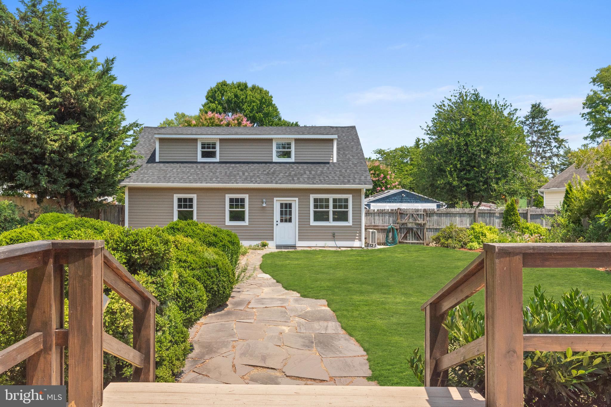 EASTPORT - Residential