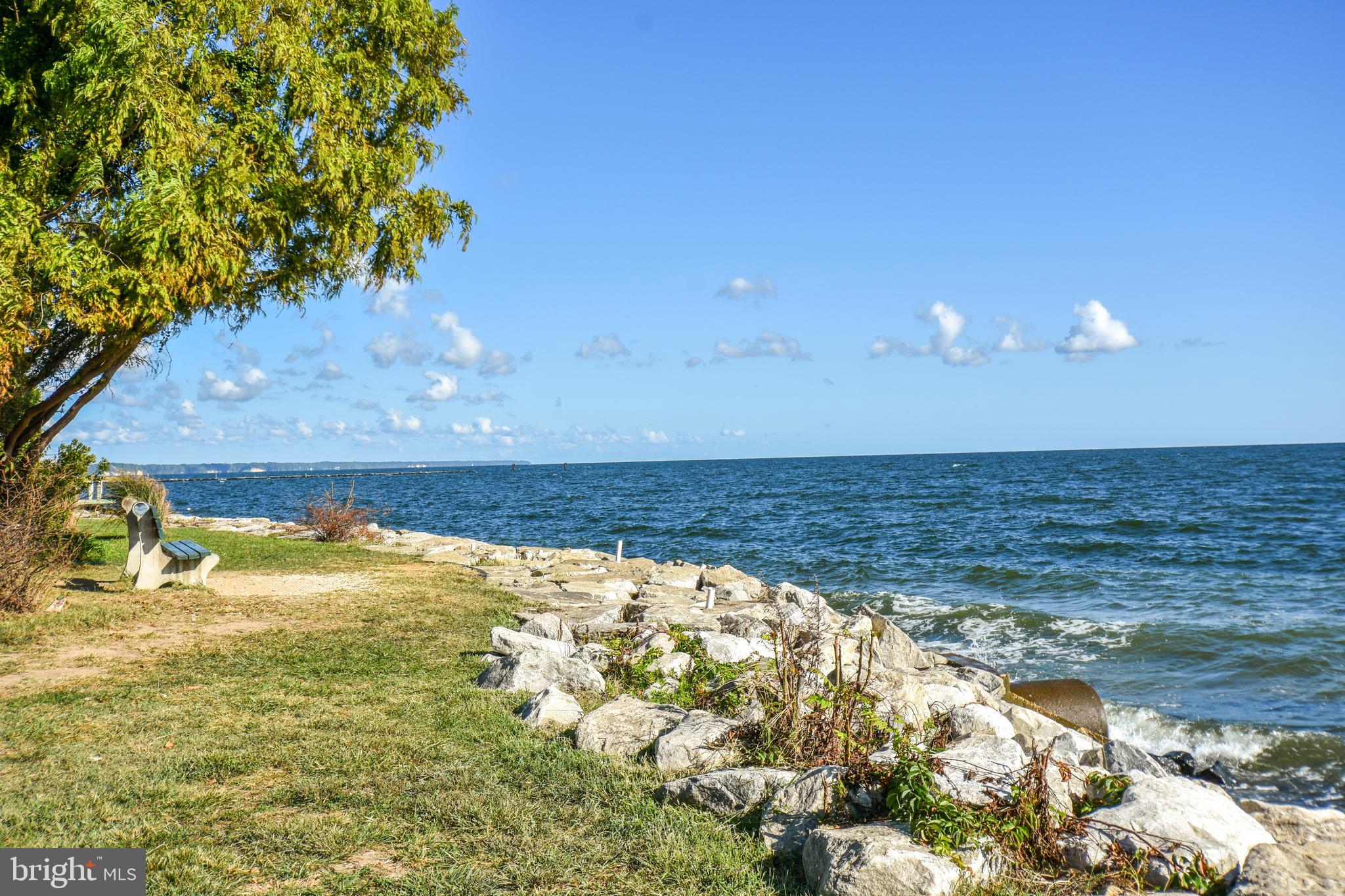 LONG BEACH - Residential