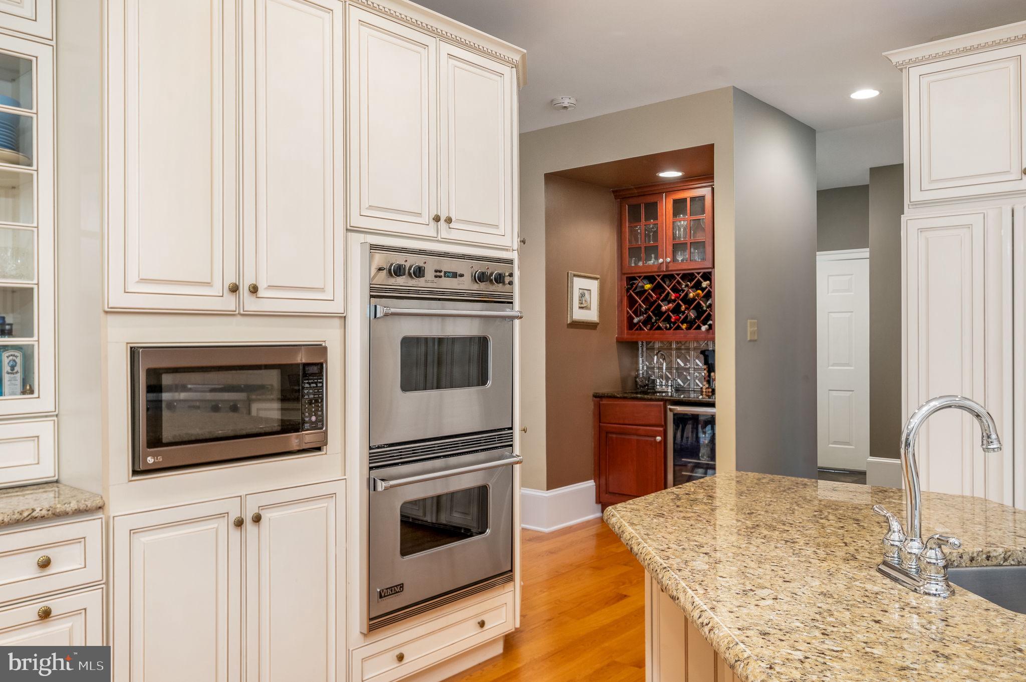 COTSWOLD ESTATES - Residential