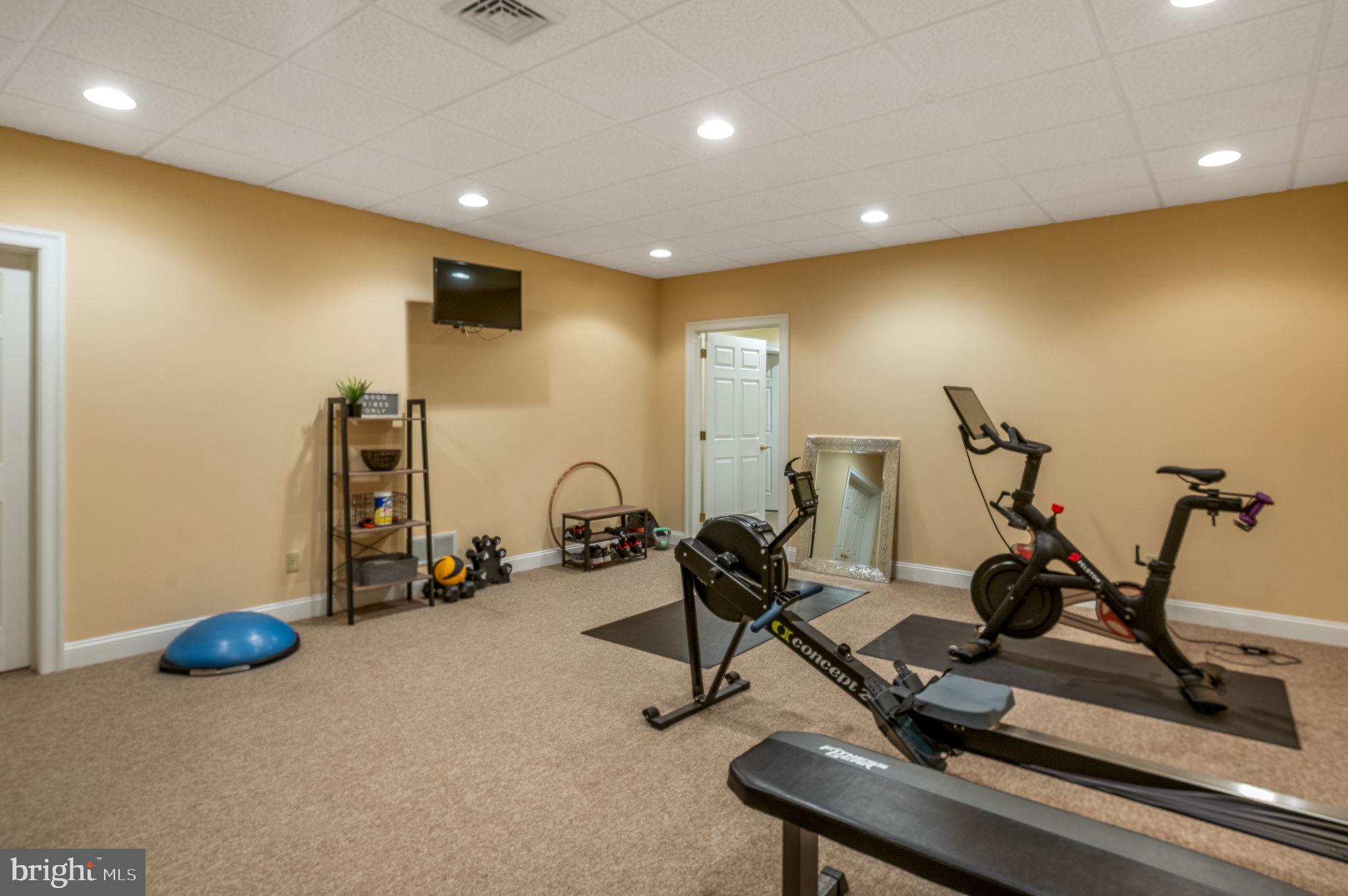 COTSWOLD ESTATES - Residential