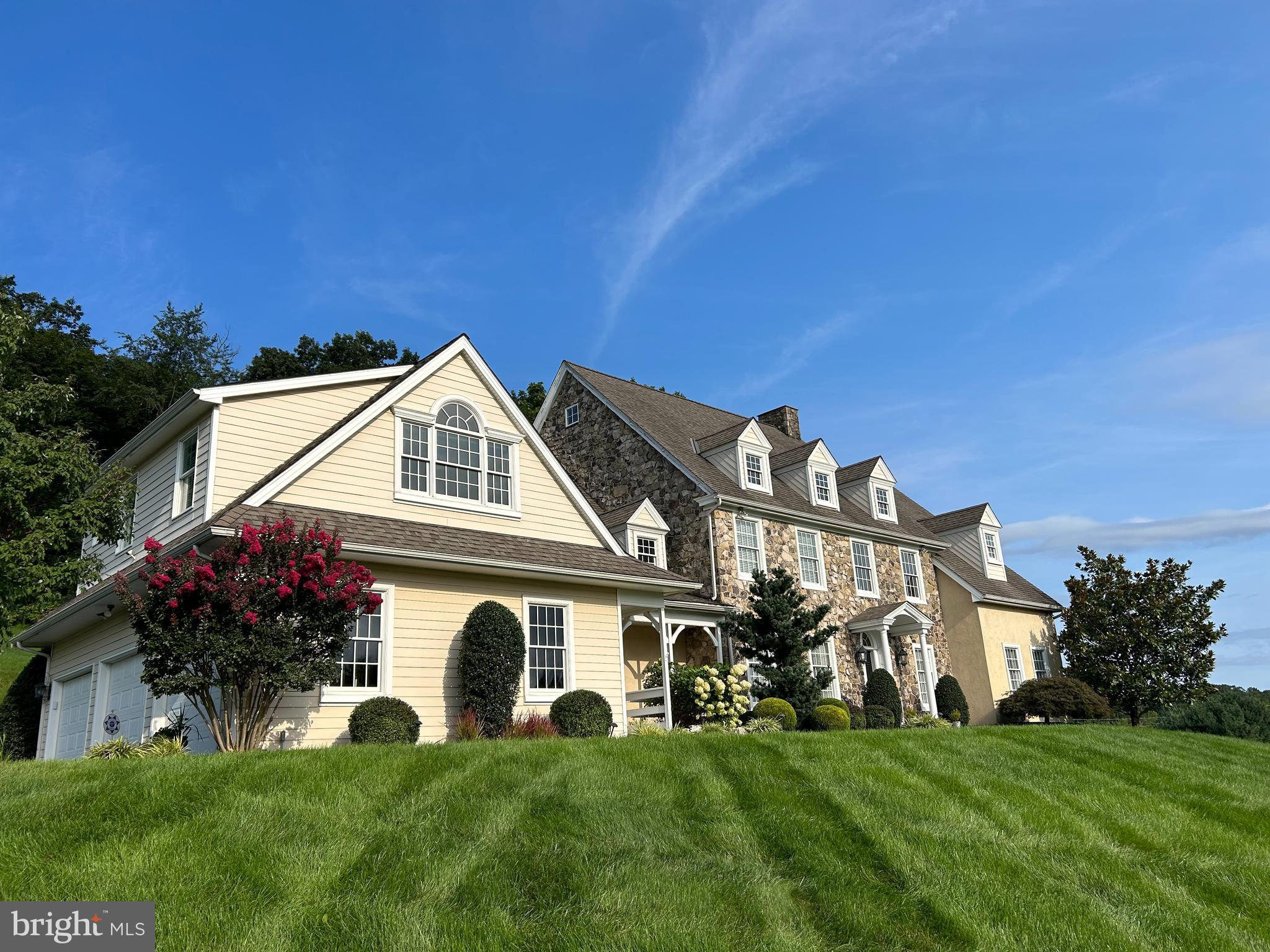 COTSWOLD ESTATES - Residential