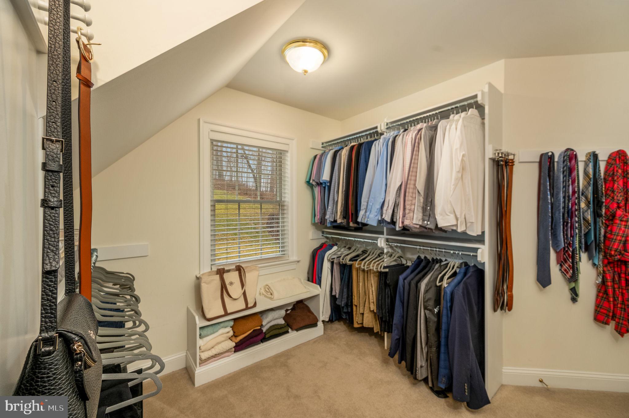 COTSWOLD ESTATES - Residential