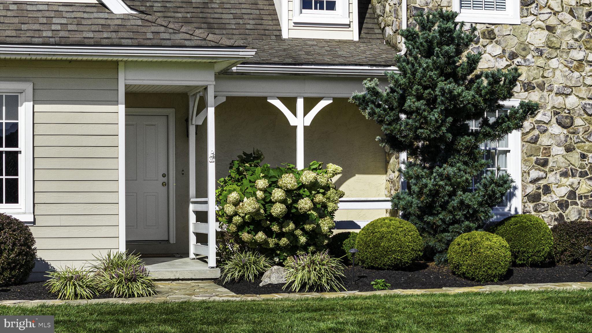 COTSWOLD ESTATES - Residential