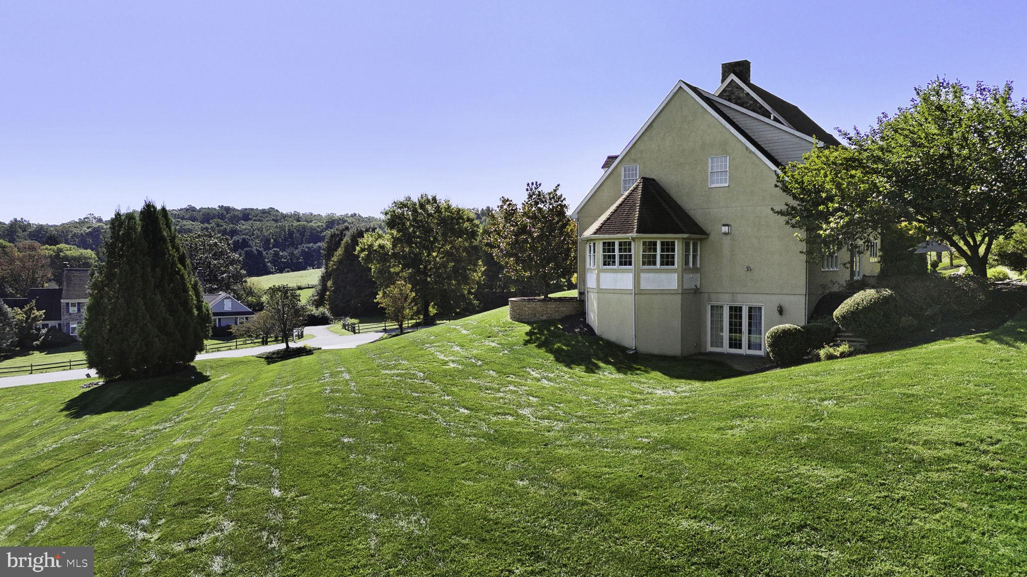 COTSWOLD ESTATES - Residential