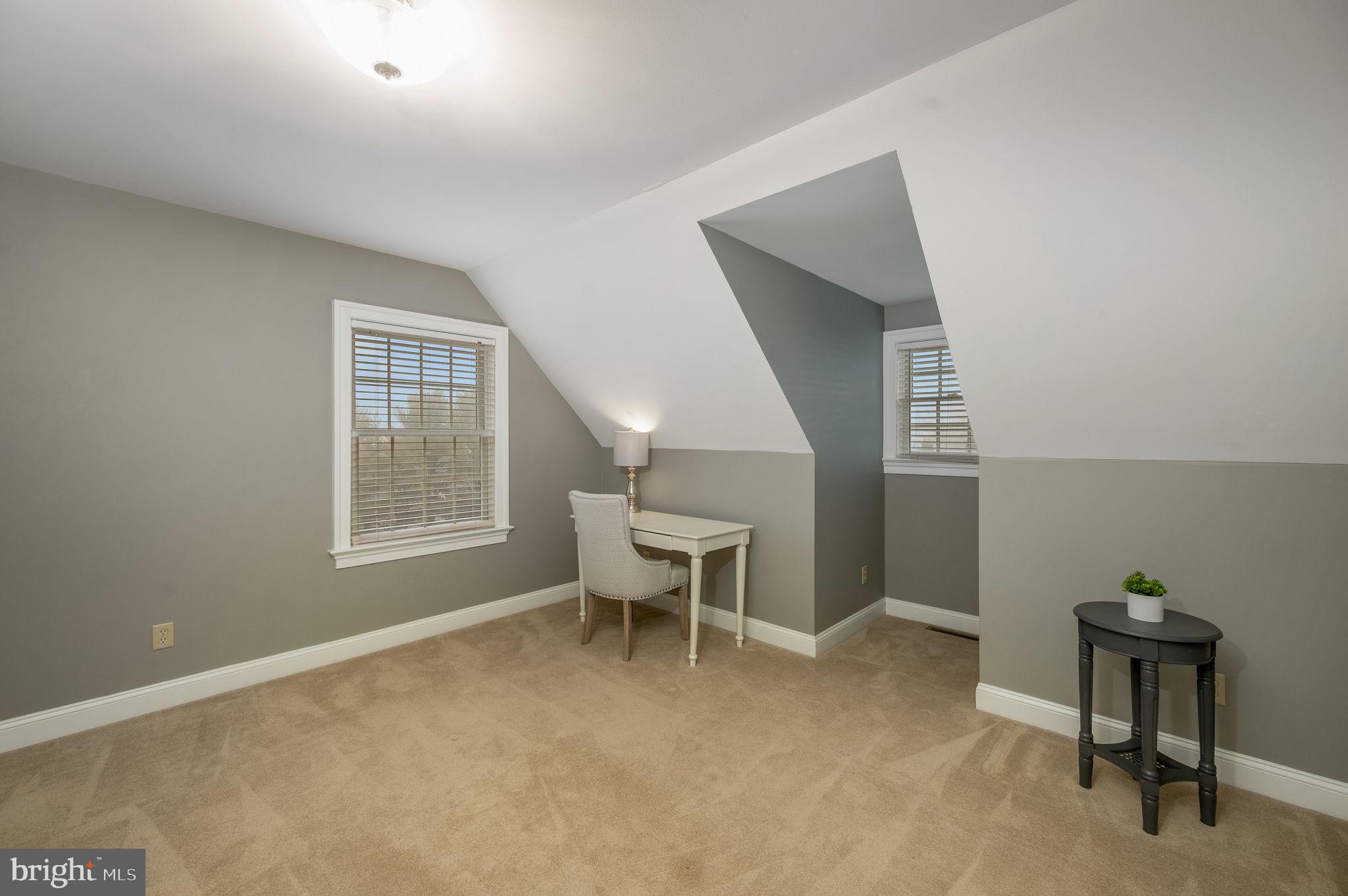 COTSWOLD ESTATES - Residential