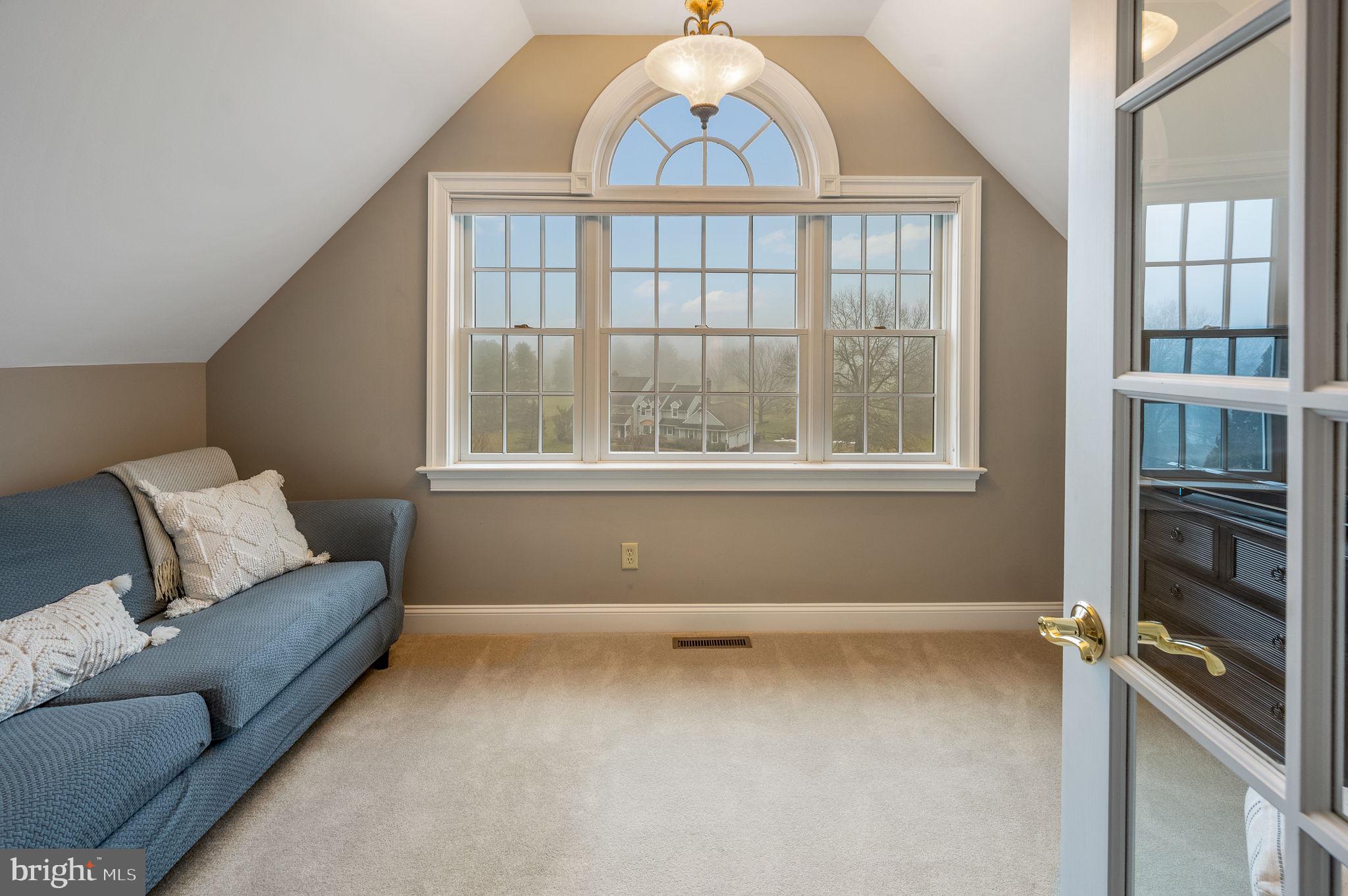 COTSWOLD ESTATES - Residential