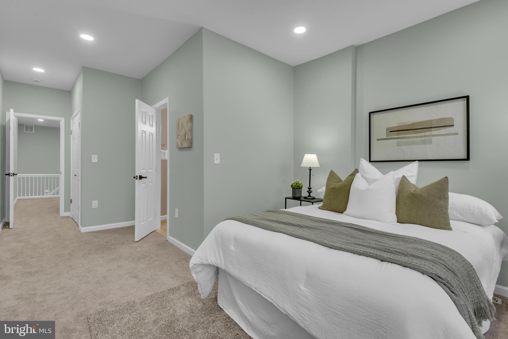 ROSEMONT - Residential