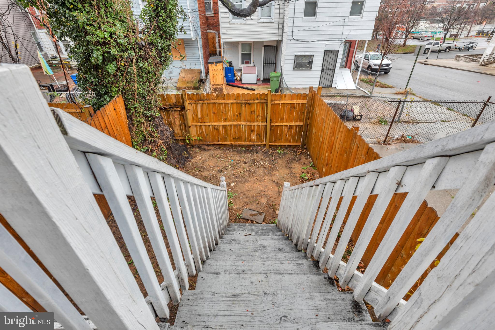 ROSEMONT - Residential