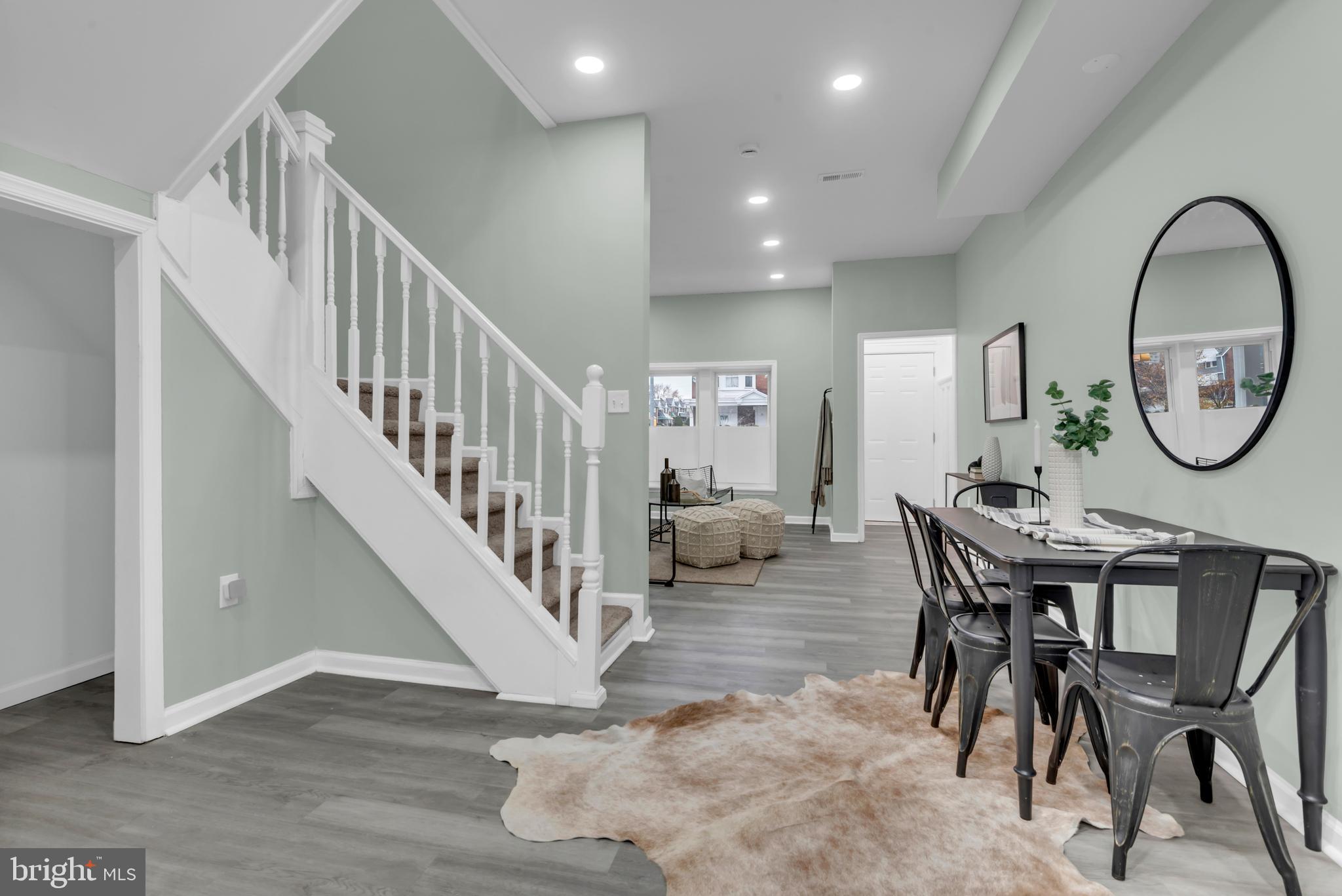 ROSEMONT - Residential