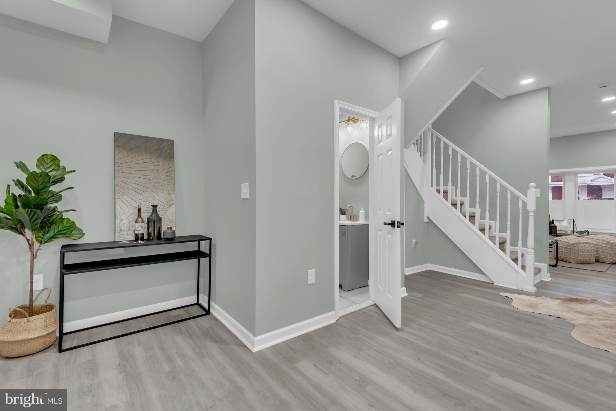 ROSEMONT - Residential