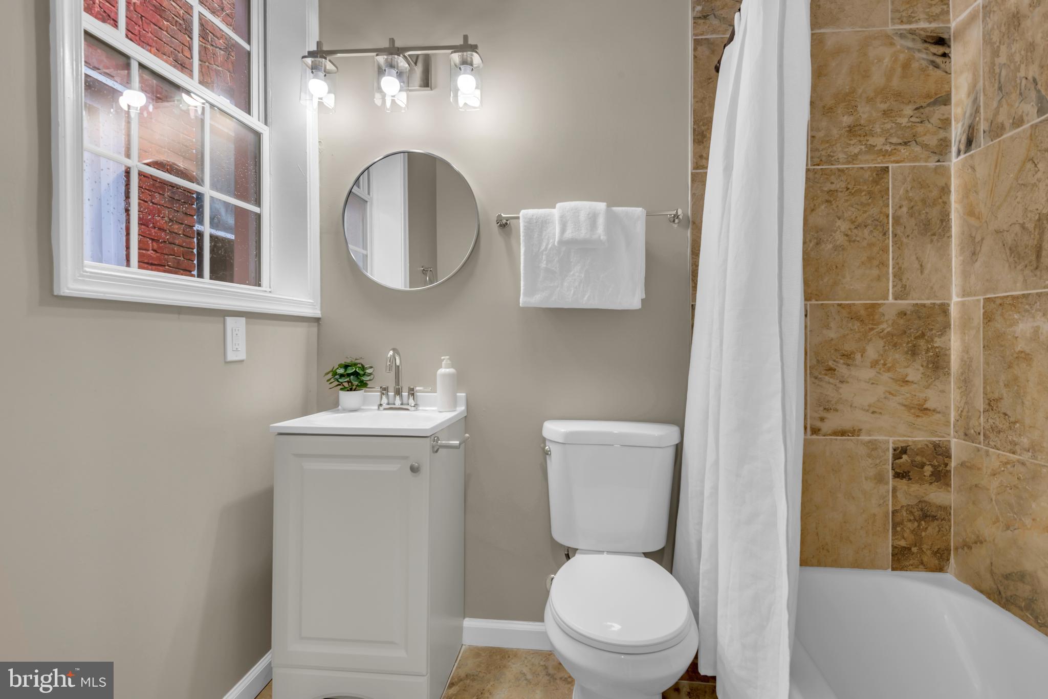 ROSEMONT - Residential