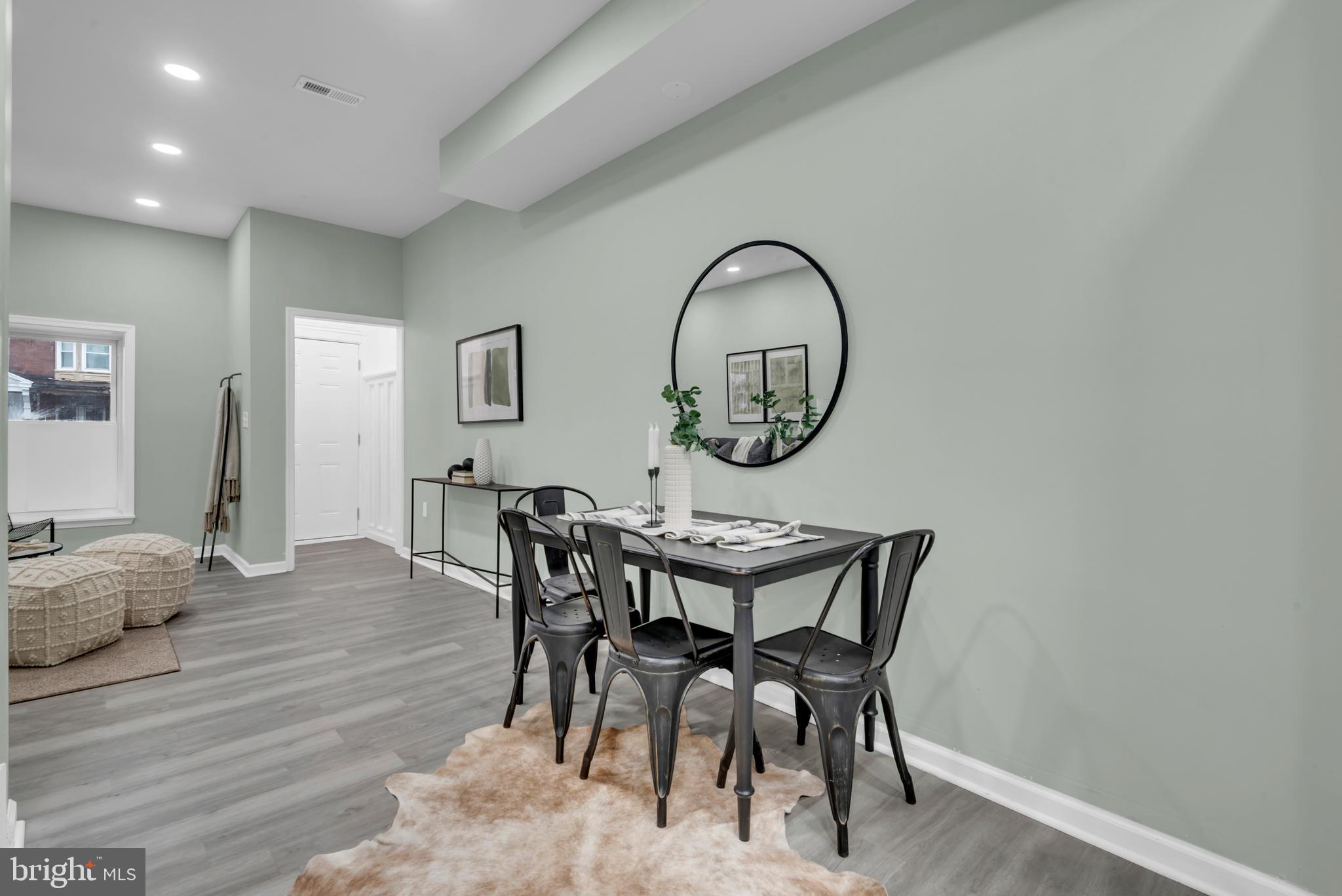 ROSEMONT - Residential