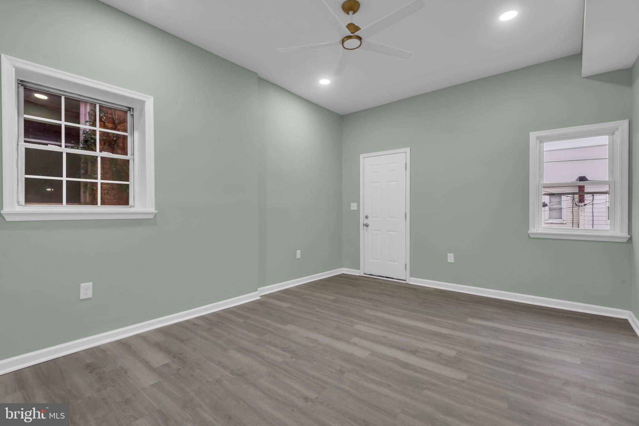 ROSEMONT - Residential