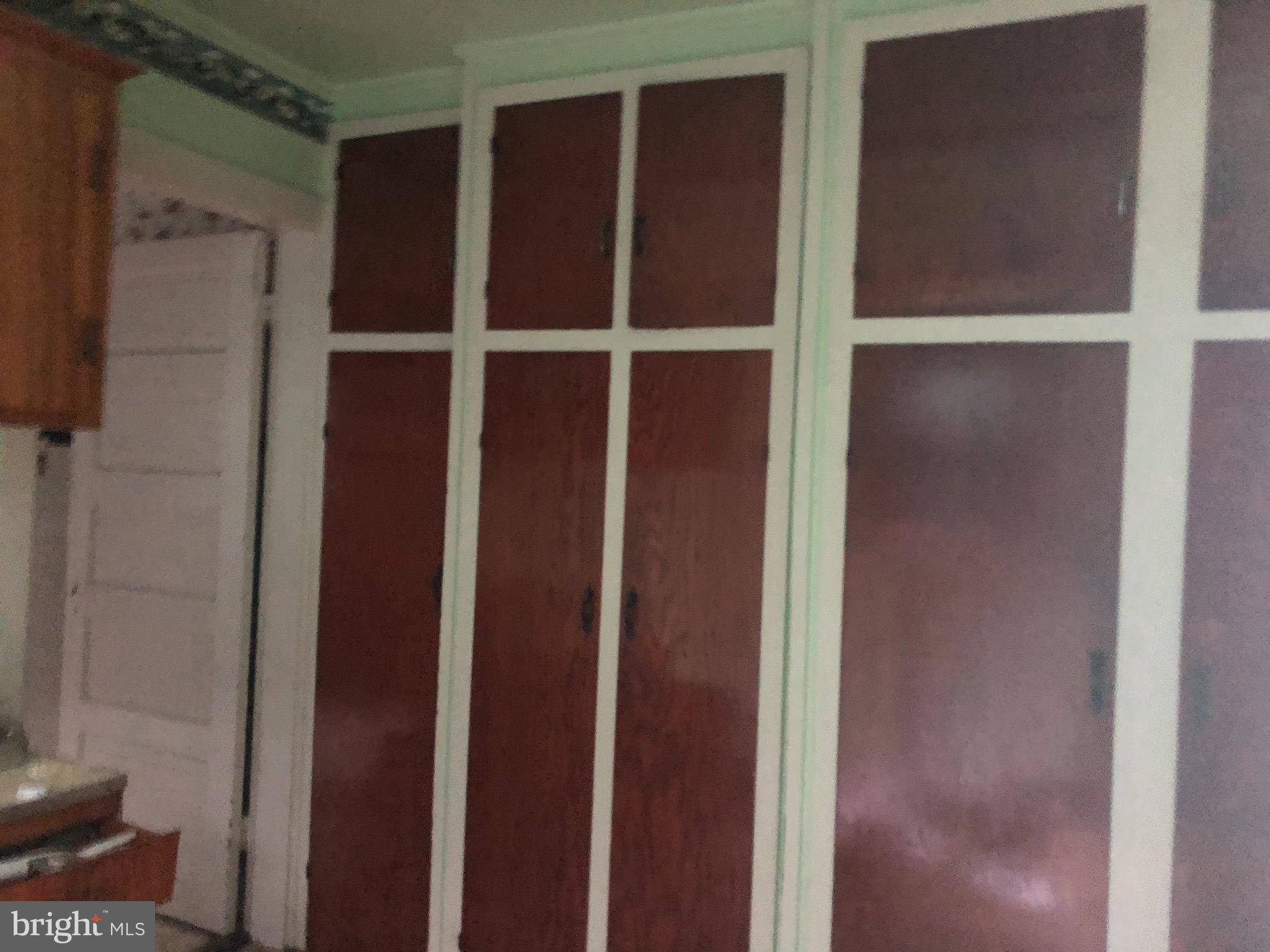 HAGERSTOWN - Residential